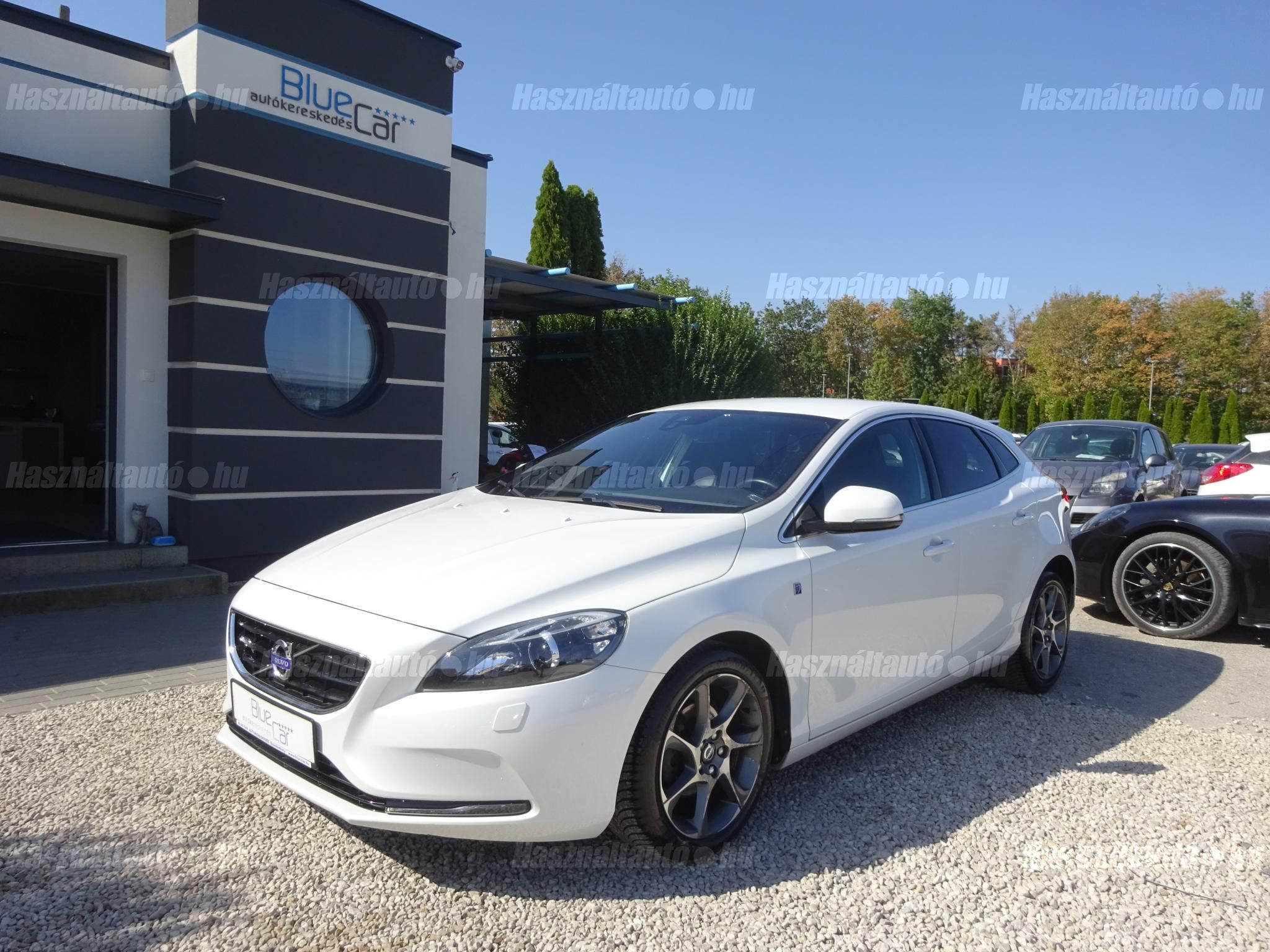 VOLVO V40 2015/7 - 1