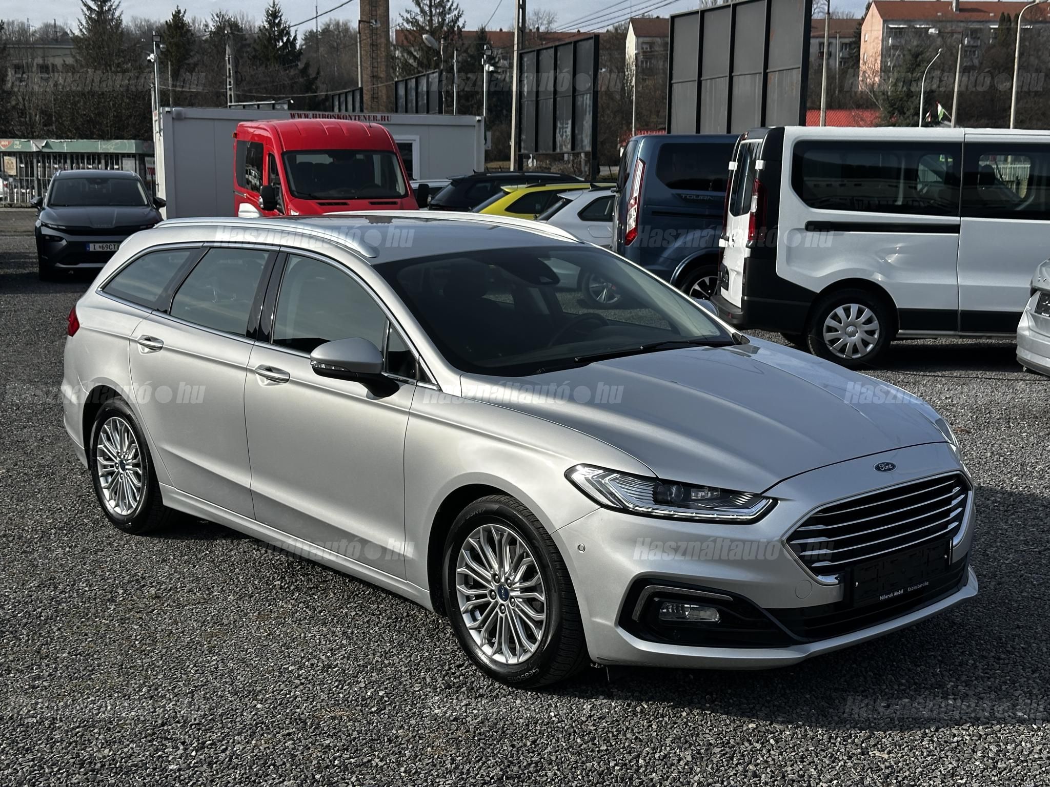 FORD MONDEO 2022/6 - 1