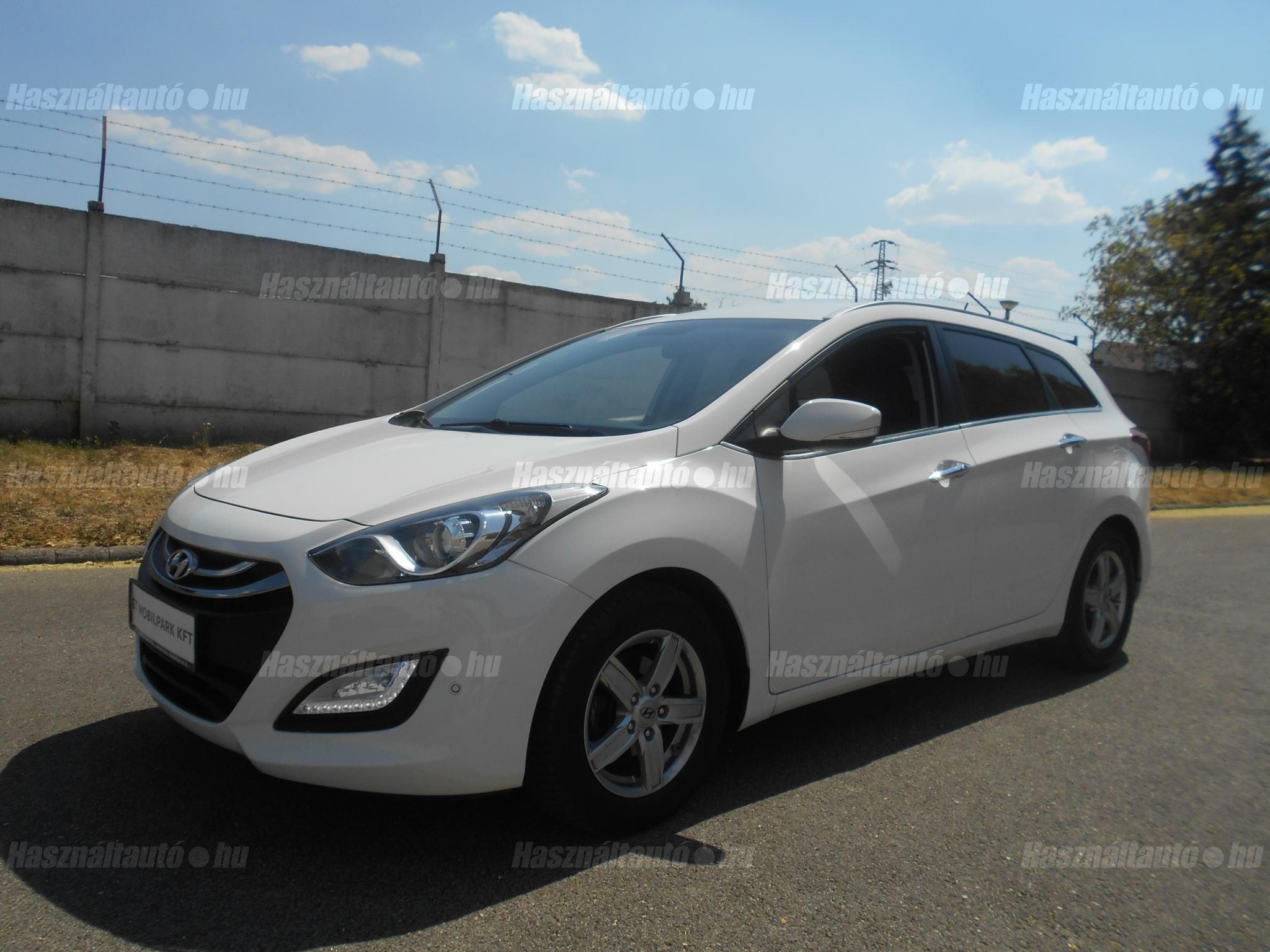 HYUNDAI I30 2015/2 - 1