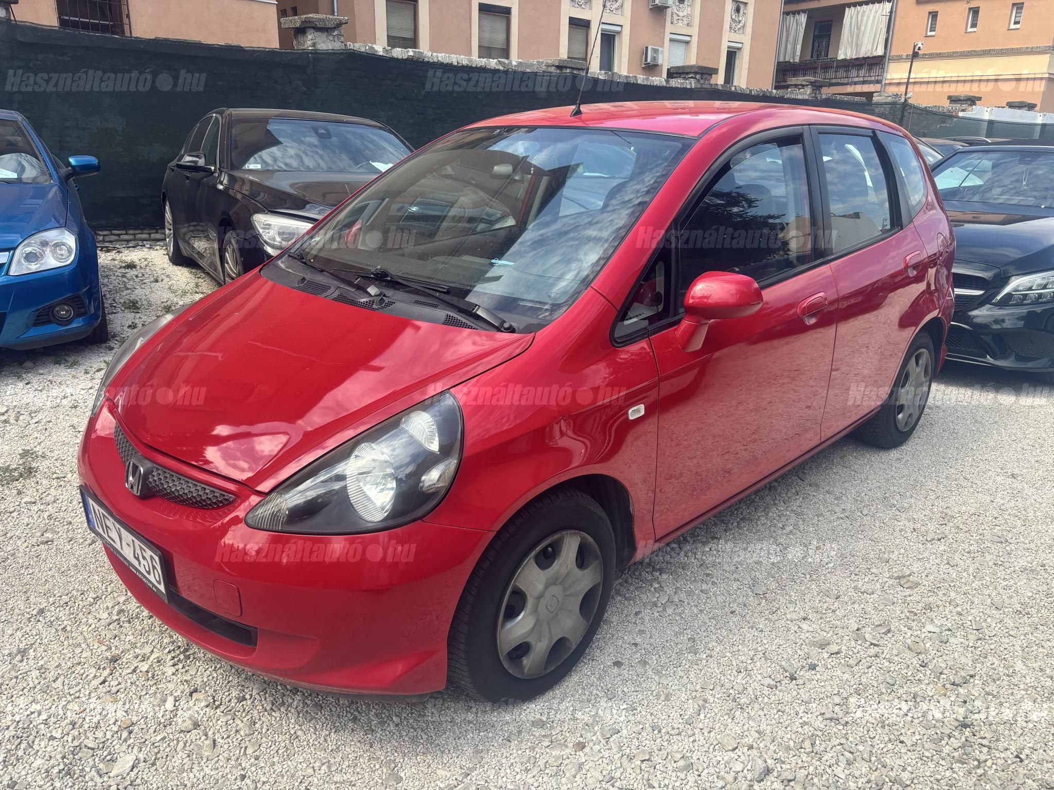 HONDA JAZZ 2007 - 1