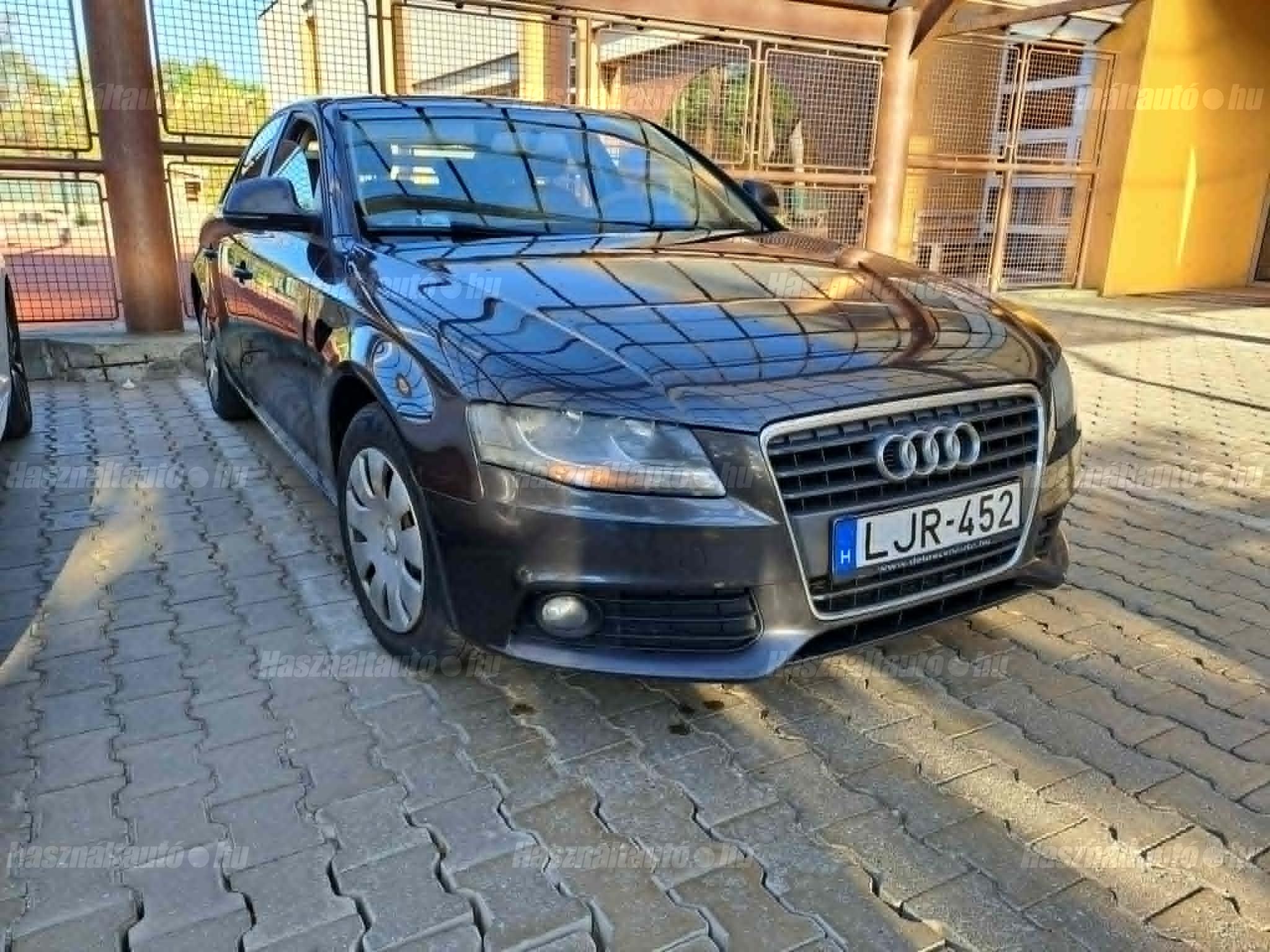 AUDI A4 2009/1 - 1