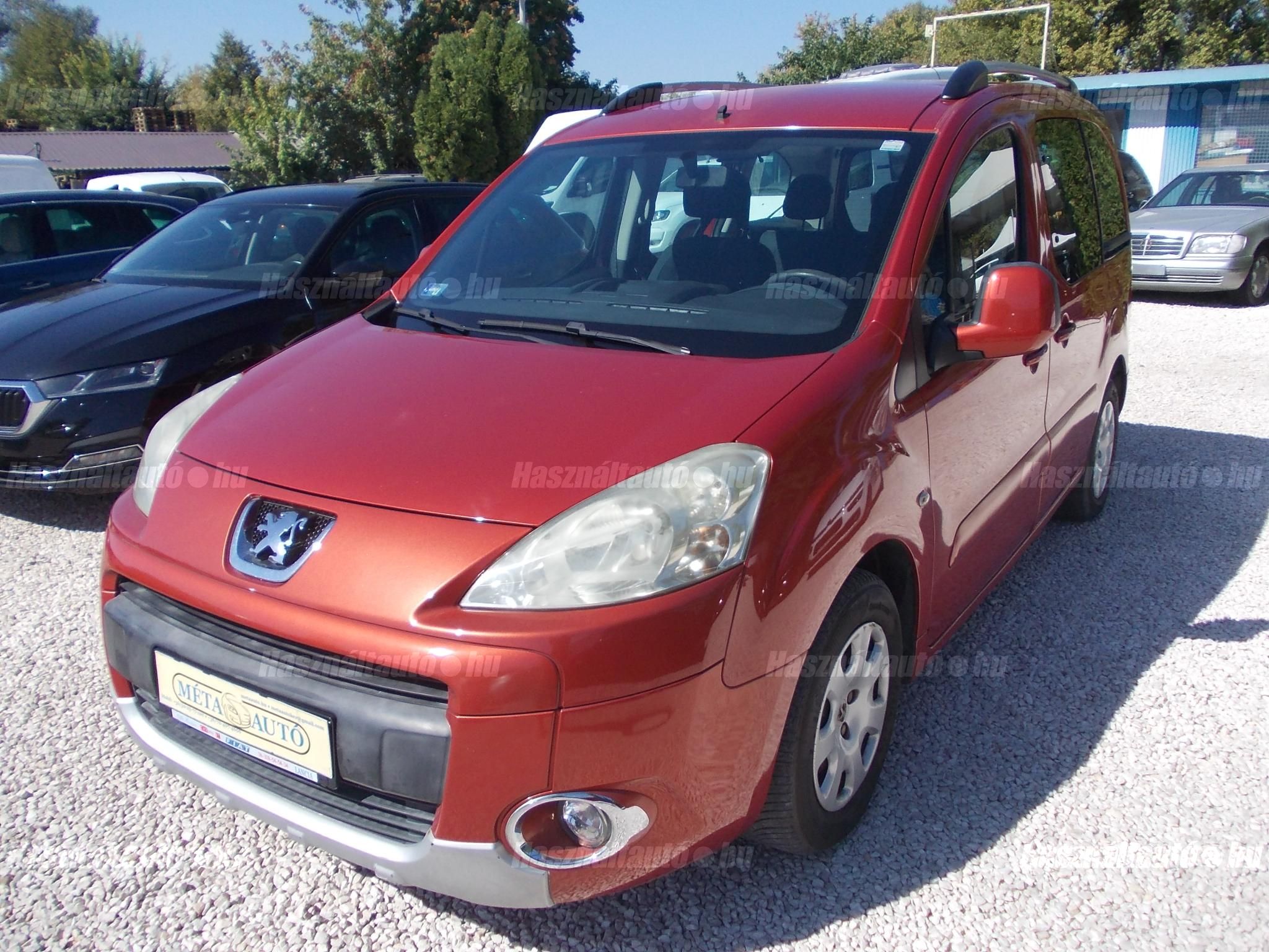 PEUGEOT PARTNER 2010/5 - 1