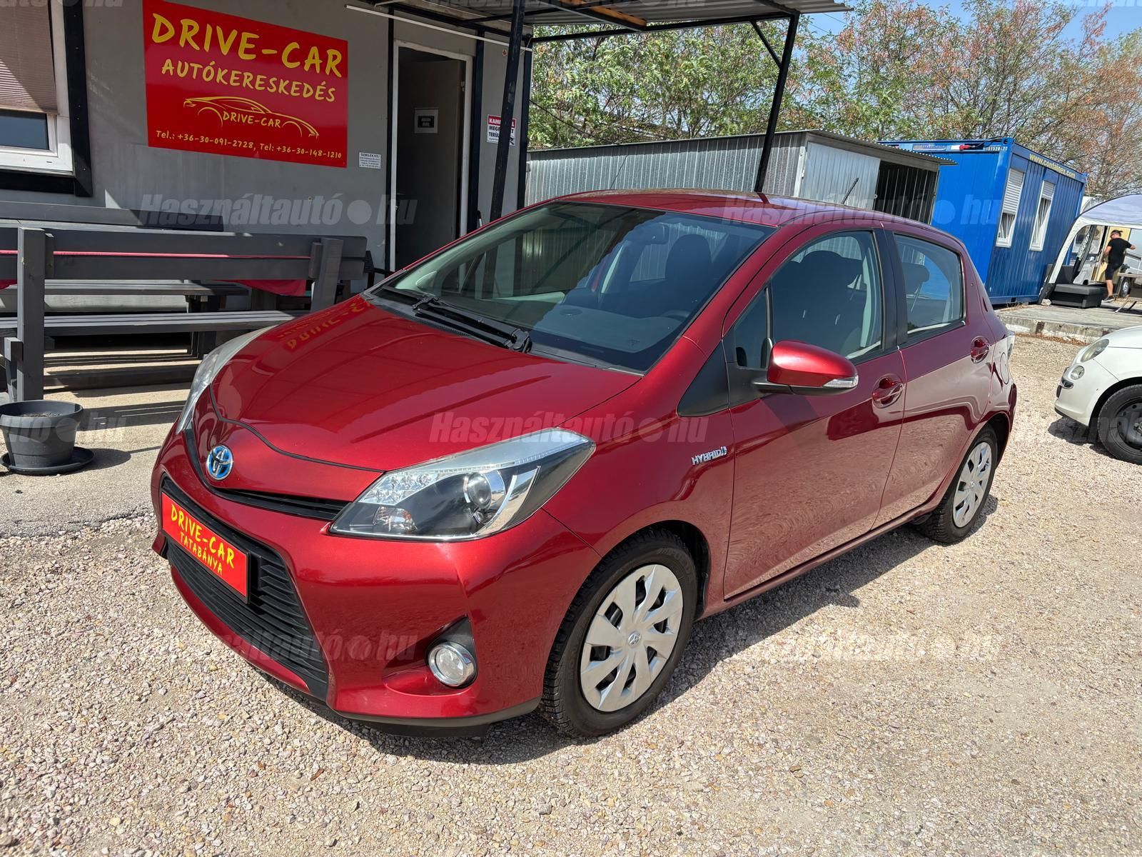 TOYOTA YARIS 2013/8 - 1