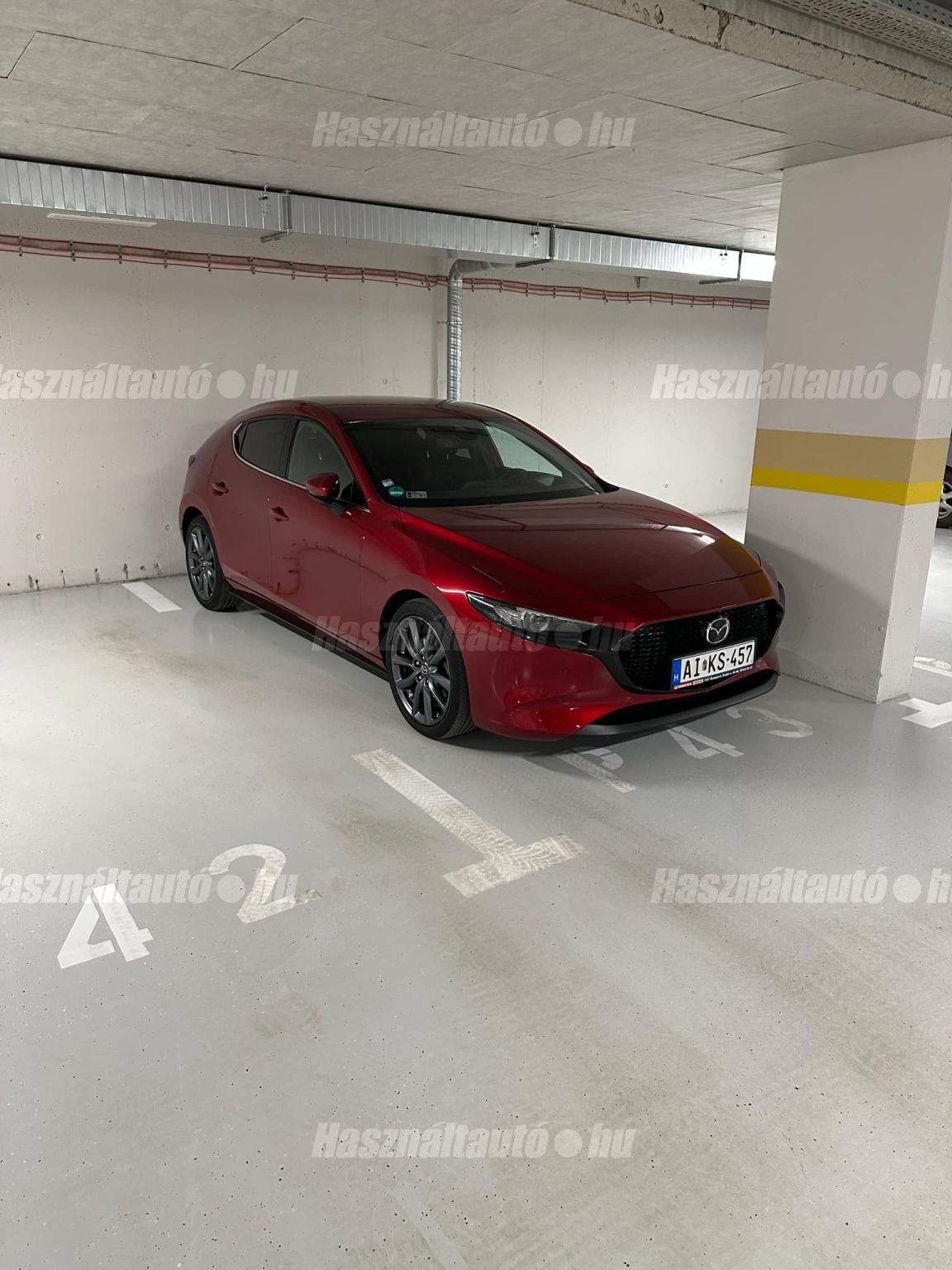 MAZDA 3 2019/8 - 1