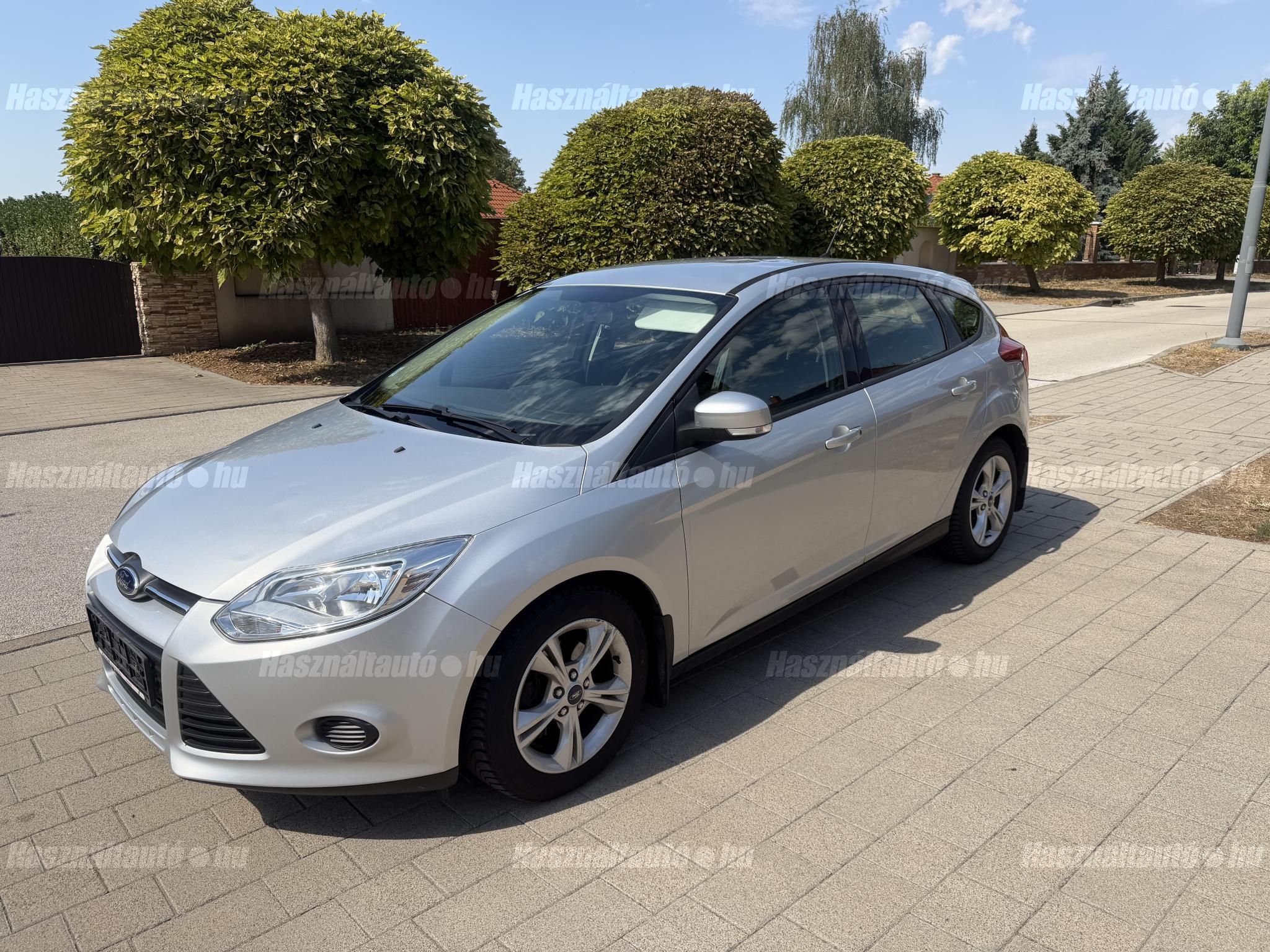 FORD FOCUS 2012 - 1