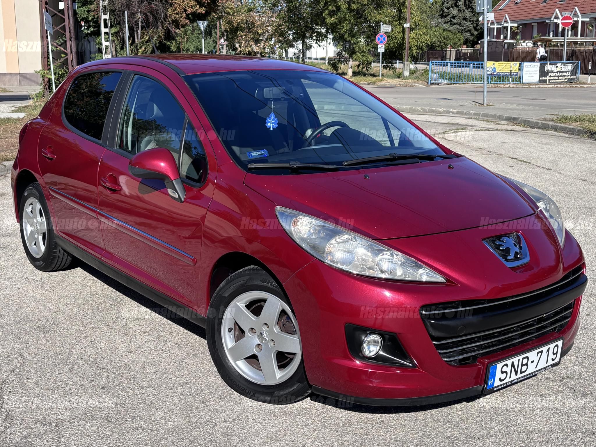 PEUGEOT 207 2011/10 - 1