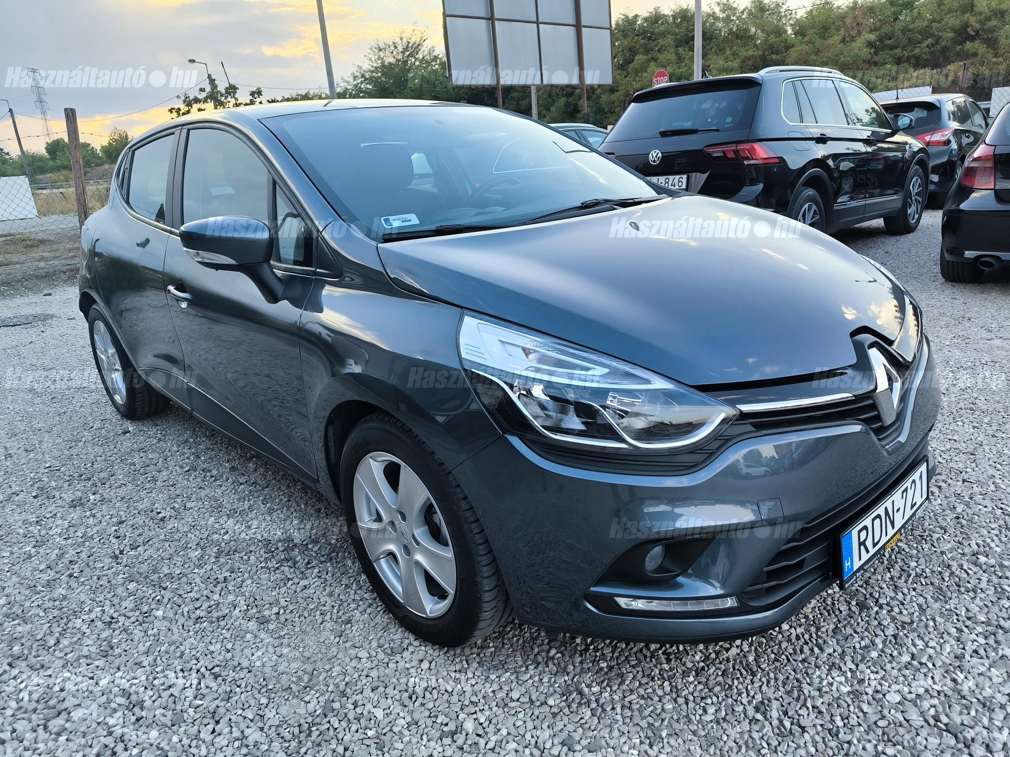RENAULT CLIO 2018/10 - 1
