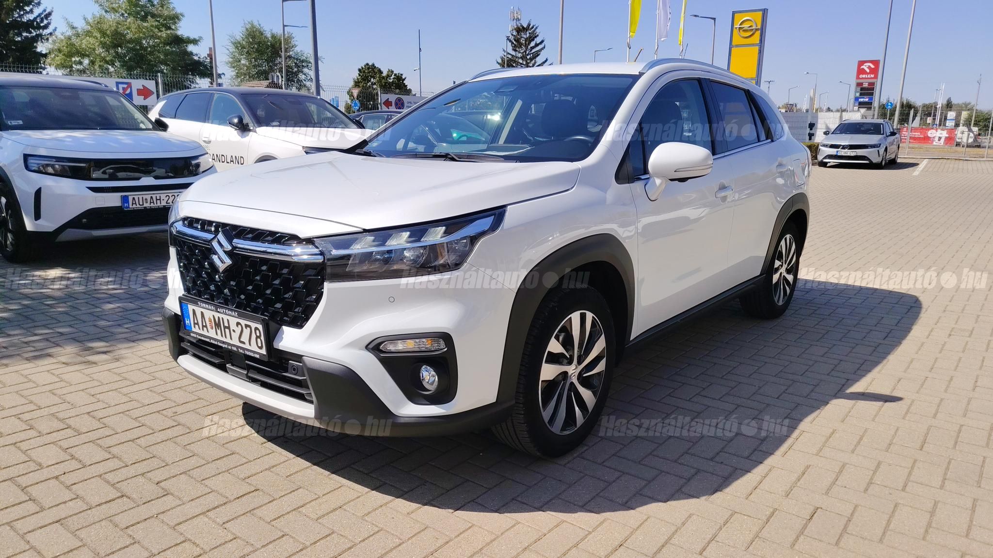 SUZUKI S-CROSS 2023/4 - 1