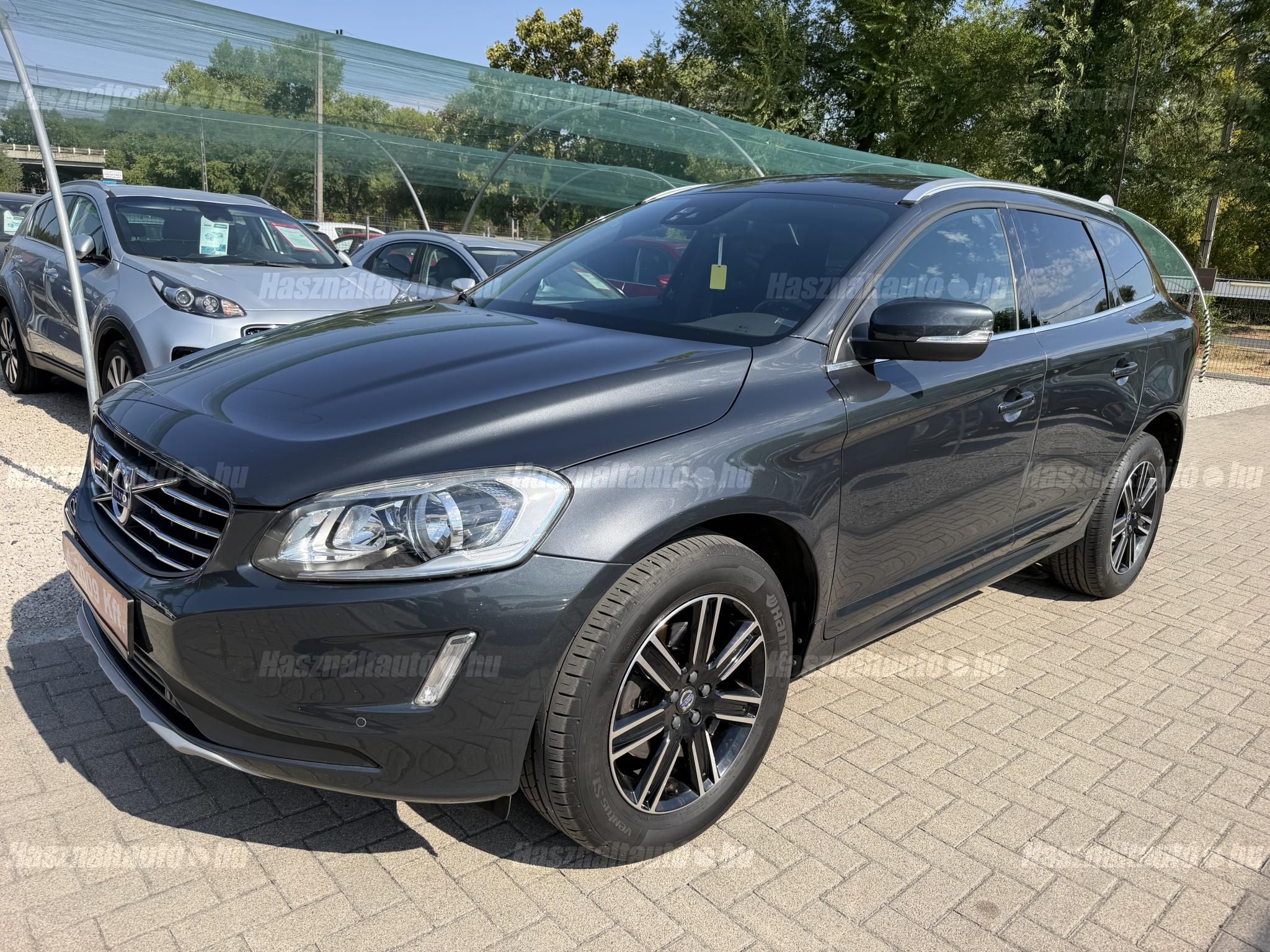 VOLVO XC60 2017/8 - 1
