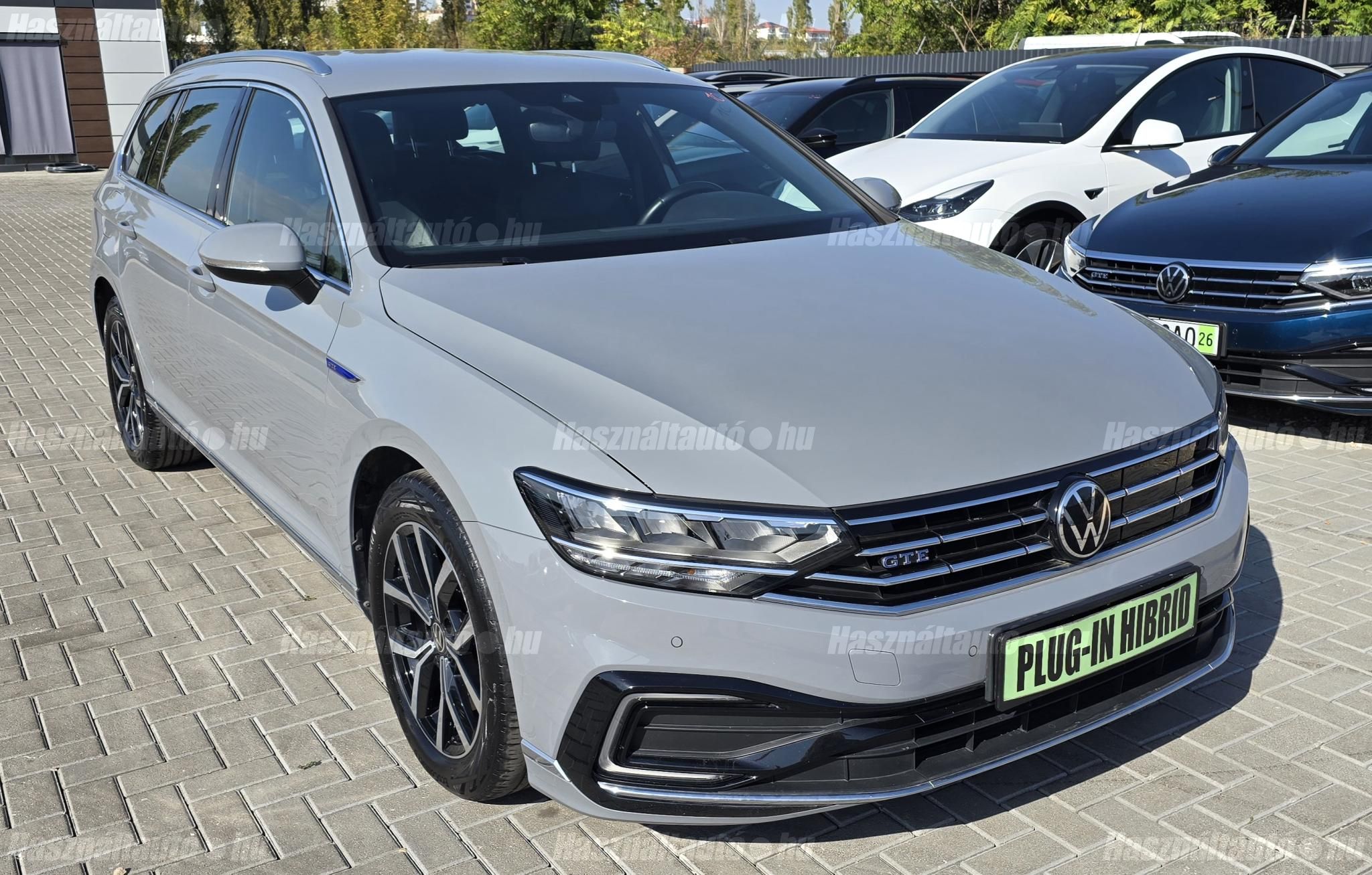 VOLKSWAGEN PASSAT VIII 2021/11 - 1