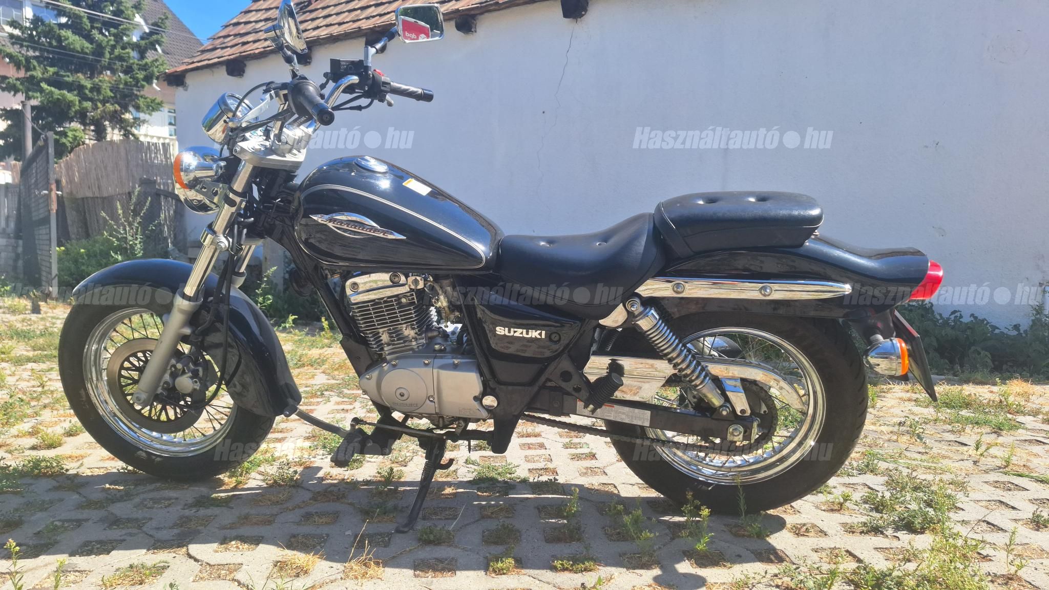 SUZUKI GZ 125 (MARAUDER) 2002/4 - 1