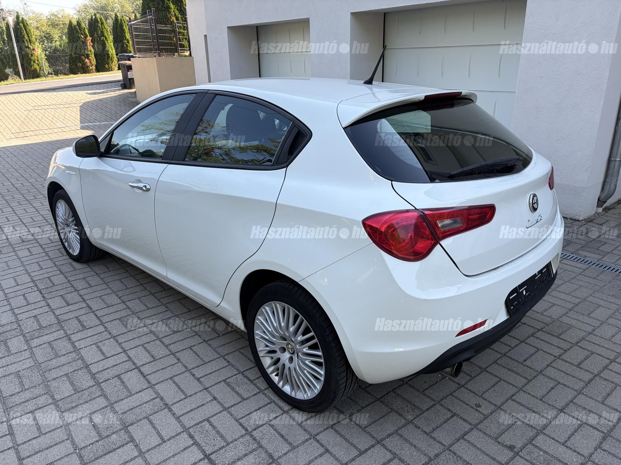 ALFA ROMEO GIULIETTA 2012/3 - 1