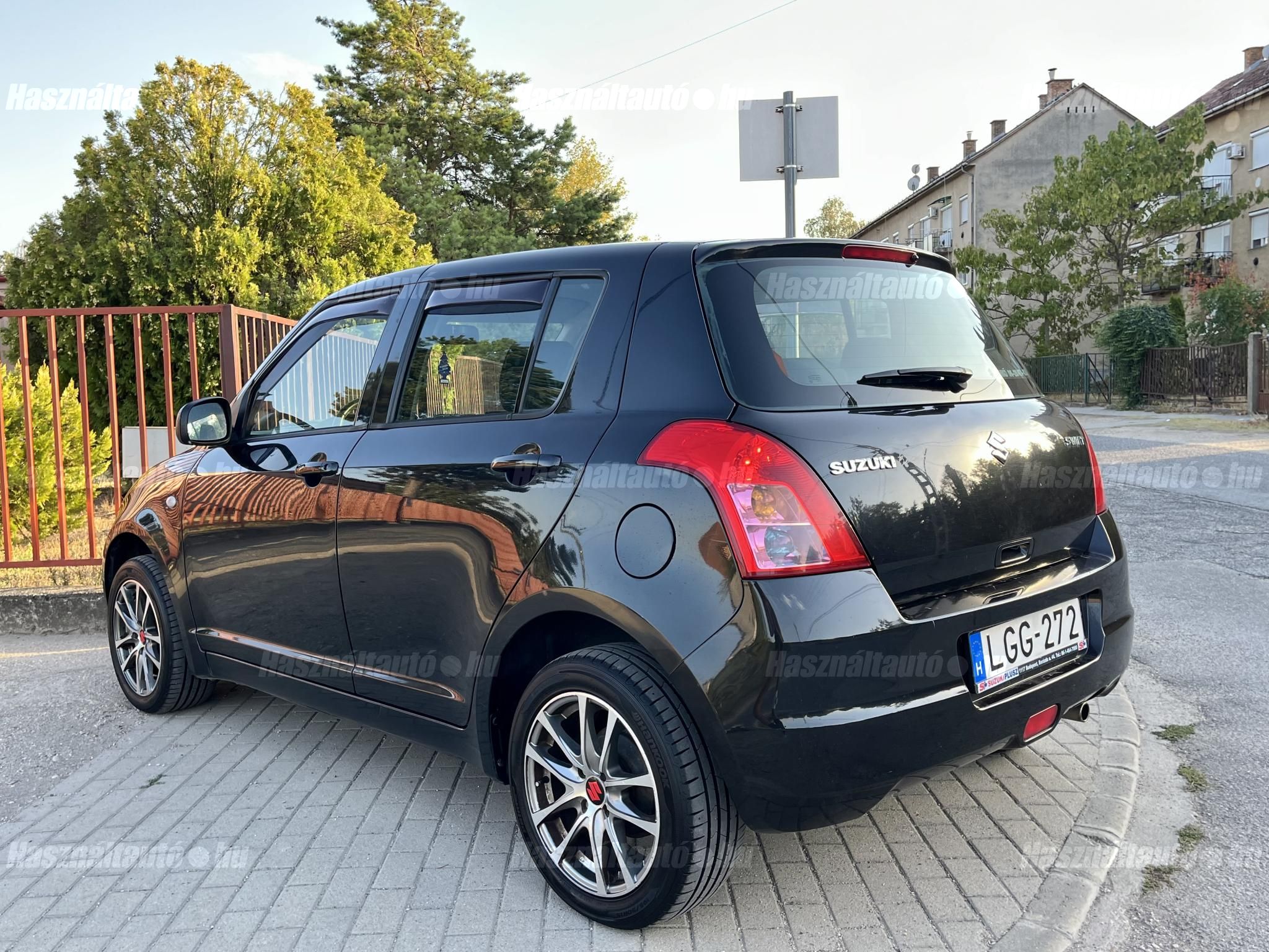 SUZUKI SWIFT 2008/9 - 1