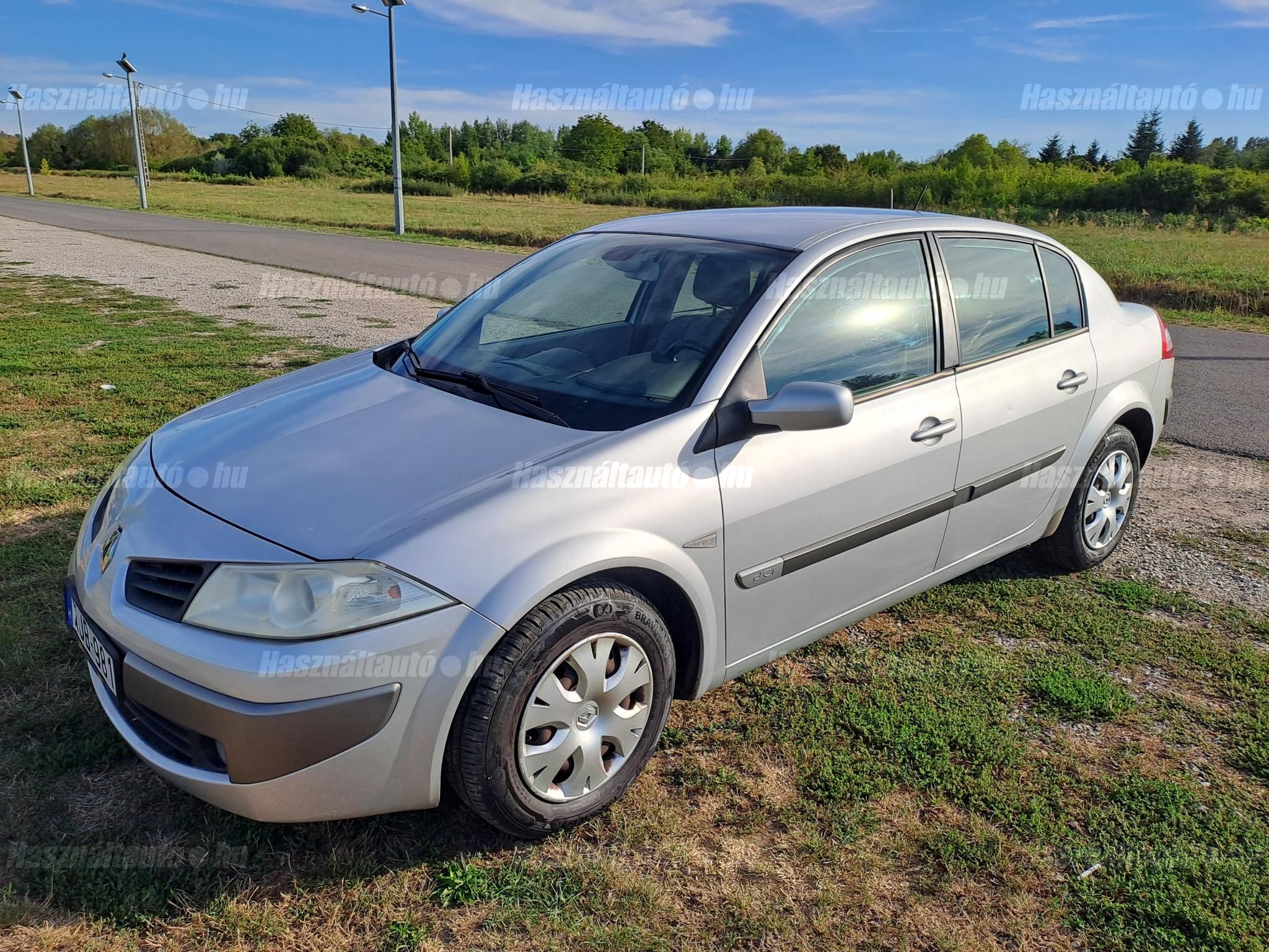RENAULT MEGANE 2006/6 - 1