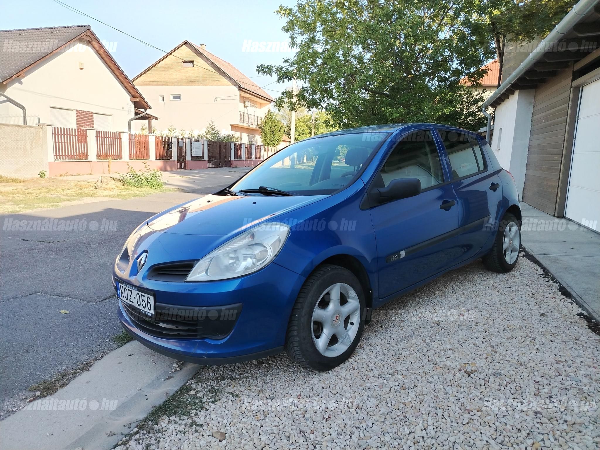 RENAULT CLIO 2006/9 - 1