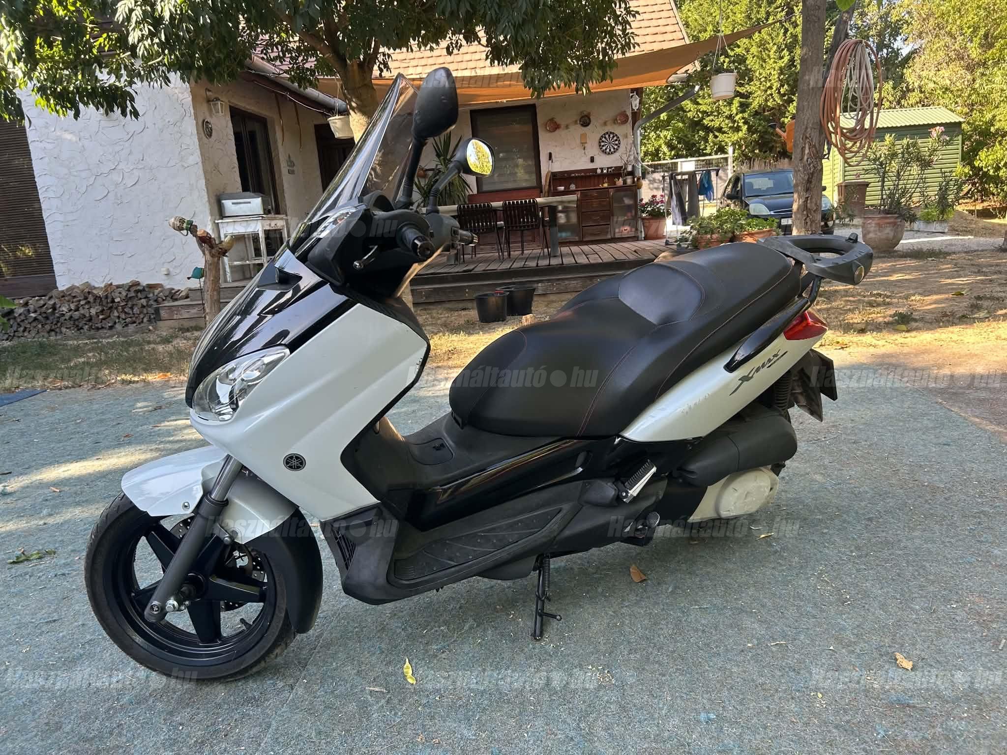 YAMAHA X-MAX 250 2008/6 - 1