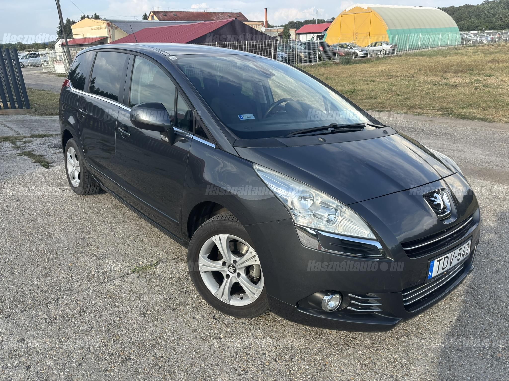 PEUGEOT 5008 2011/4 - 1