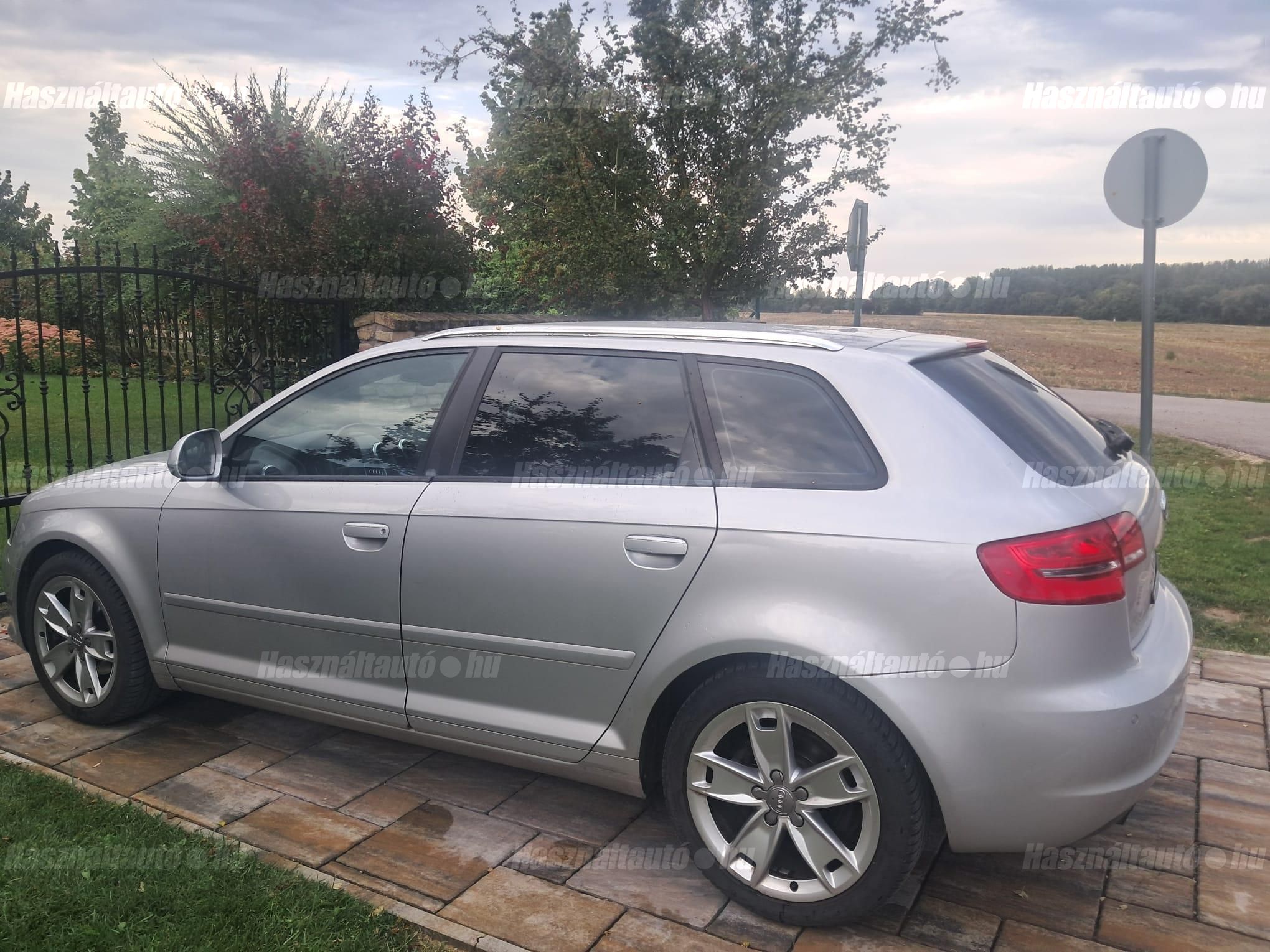 AUDI A3 2009/5 - 1