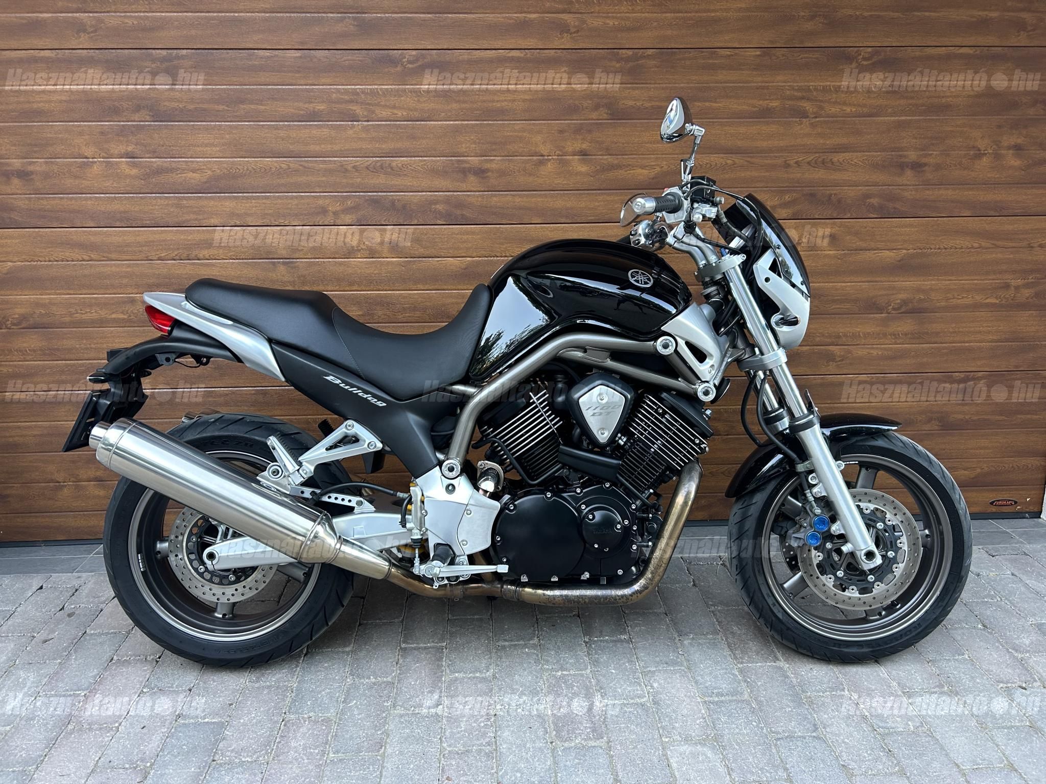 YAMAHA BT 1100 2003/4 - 1