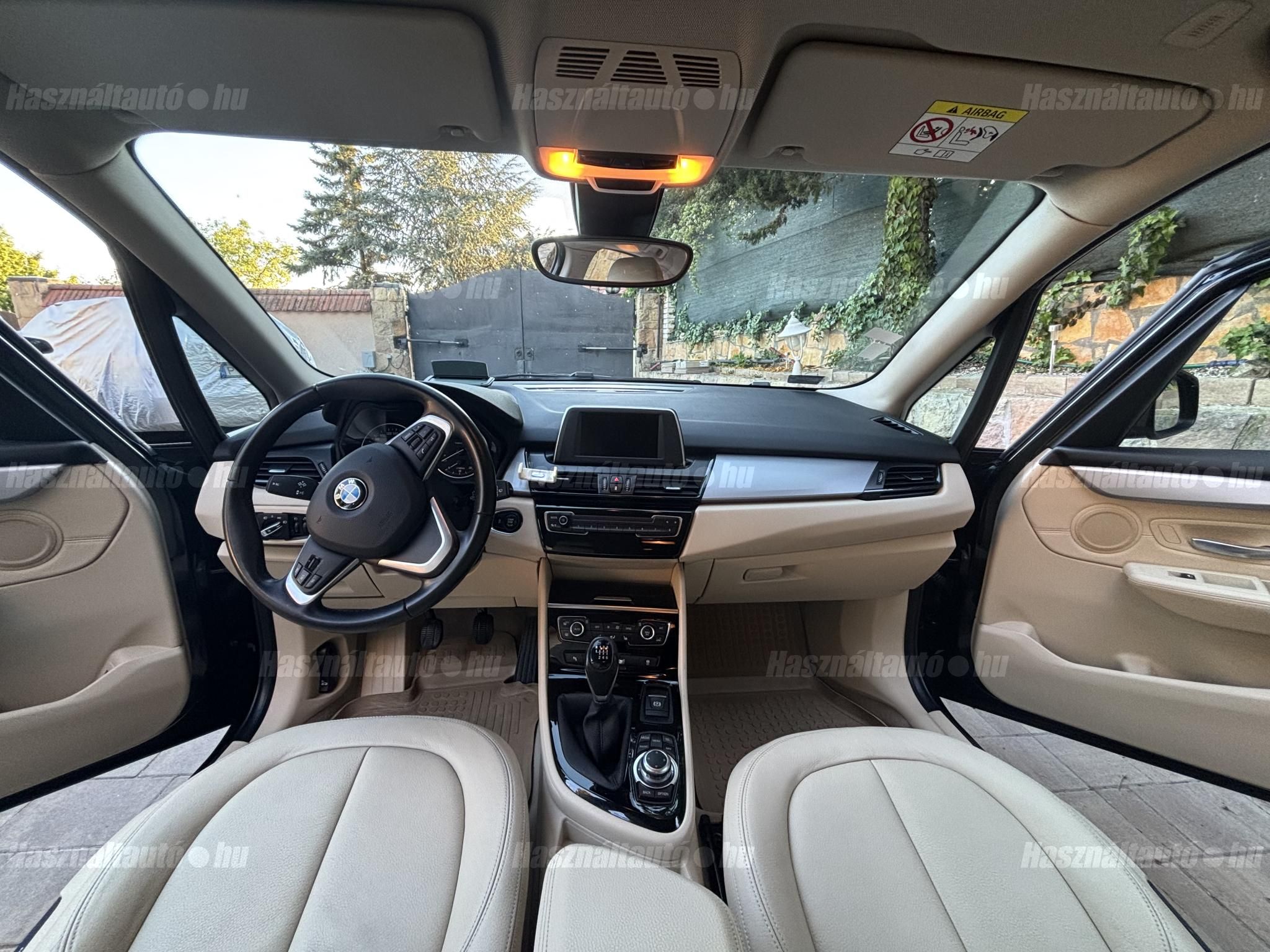 BMW 218 2015/3 - 1