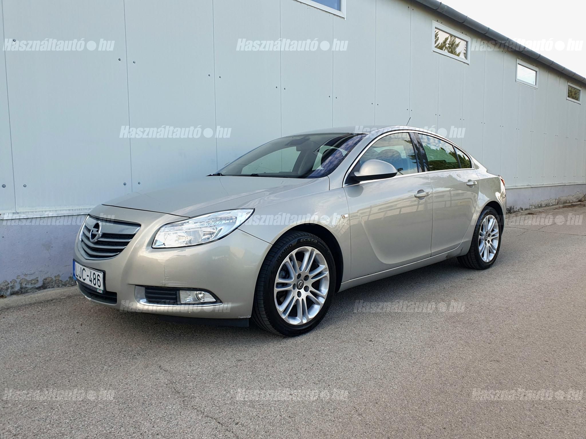 OPEL INSIGNIA 2009/1 - 1