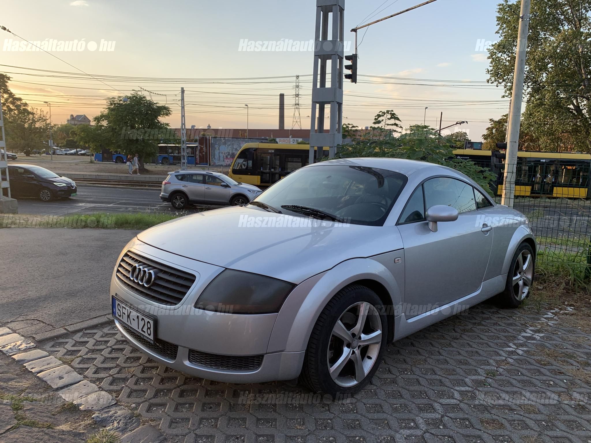 AUDI TT 2001 - 1