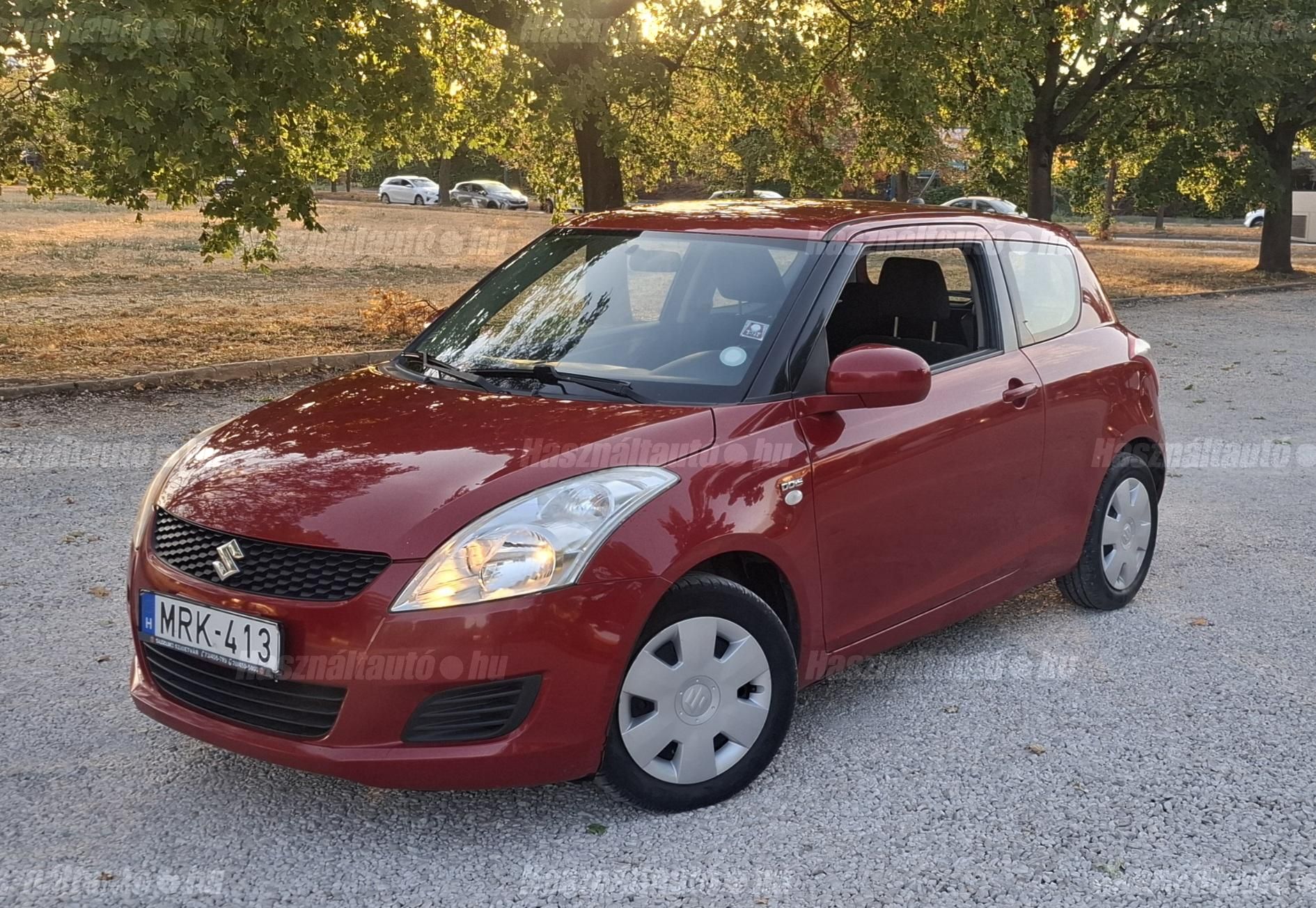 SUZUKI SWIFT 2013/8 - 1