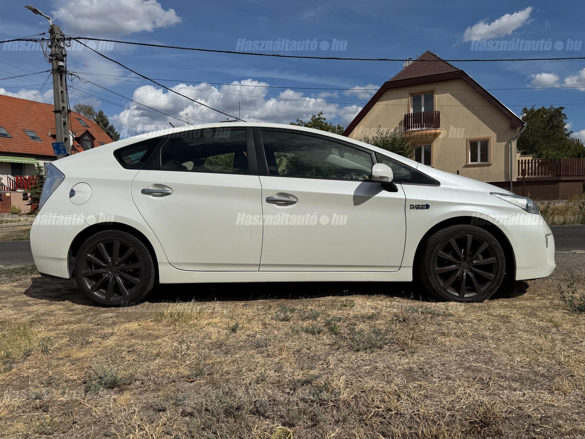 TOYOTA PRIUS PLUG-IN 2012/5 - 1