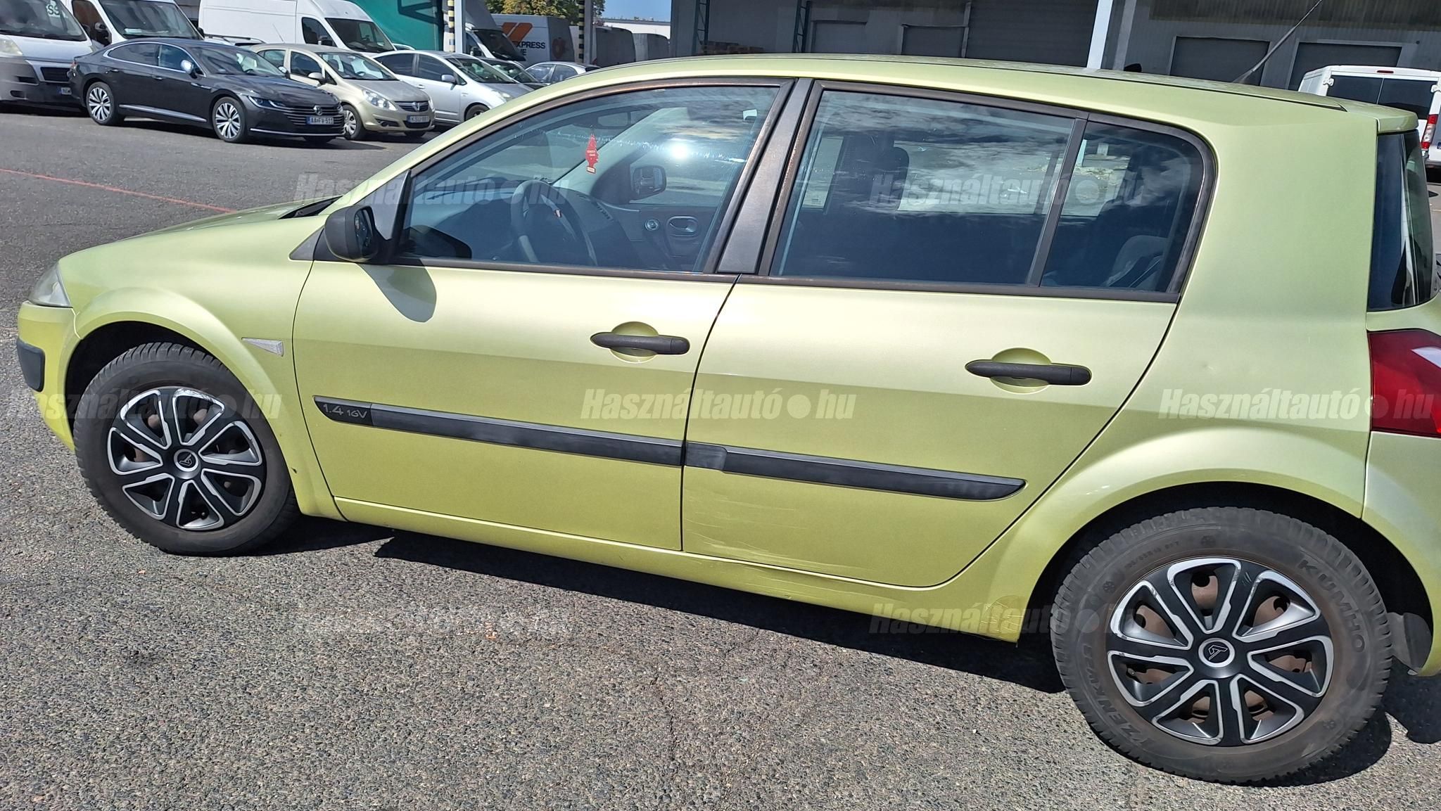 RENAULT MEGANE 2003 - 1