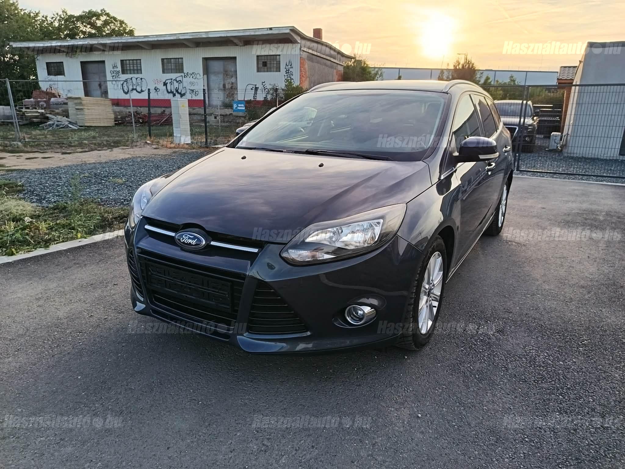 FORD FOCUS 2012/3 - 1
