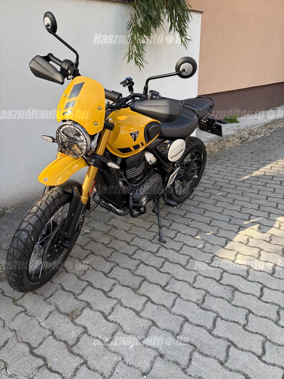 TRIUMPH SCRAMBLER 2026/5 - 1