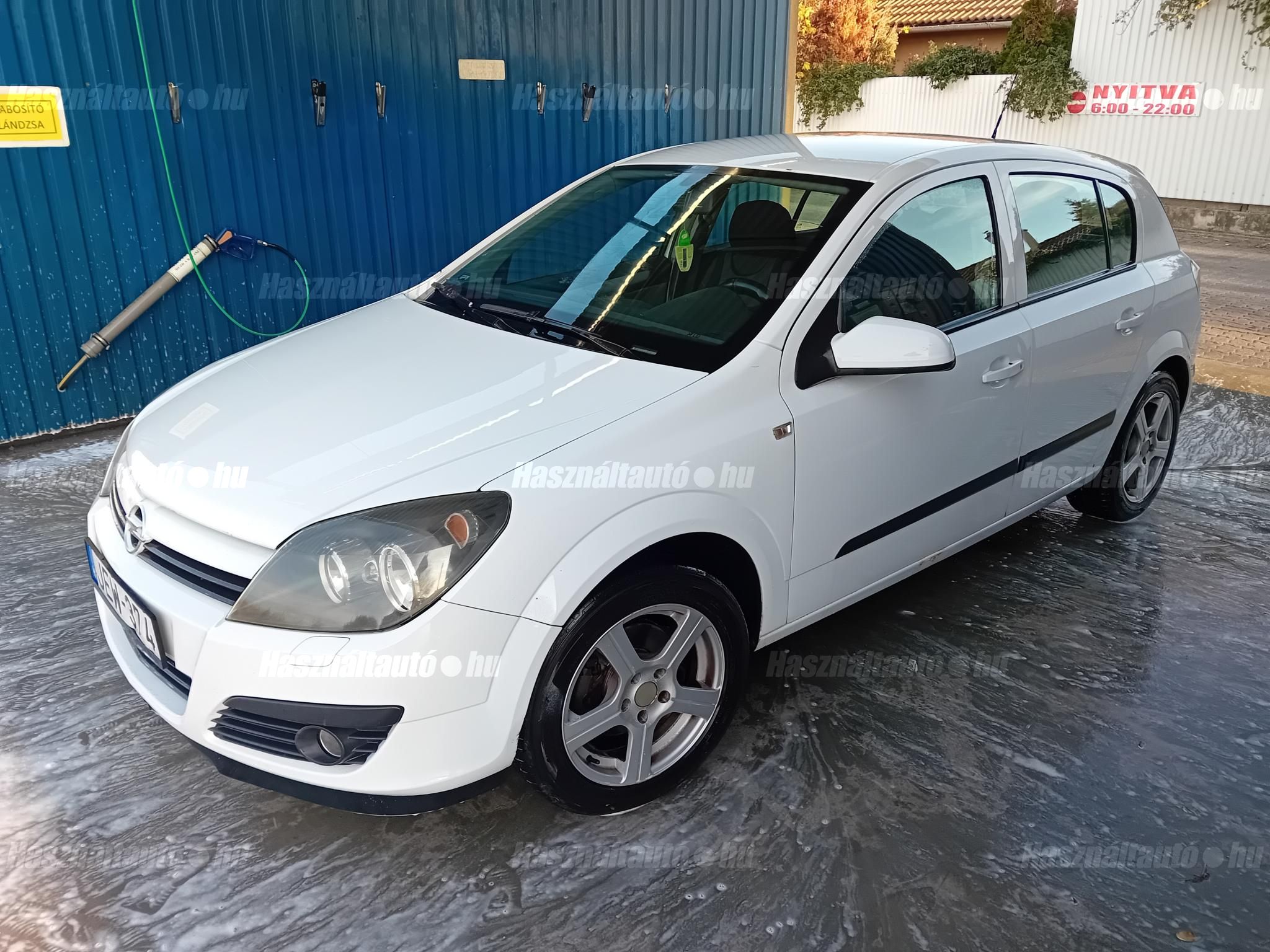 OPEL ASTRA H 2004 - 1