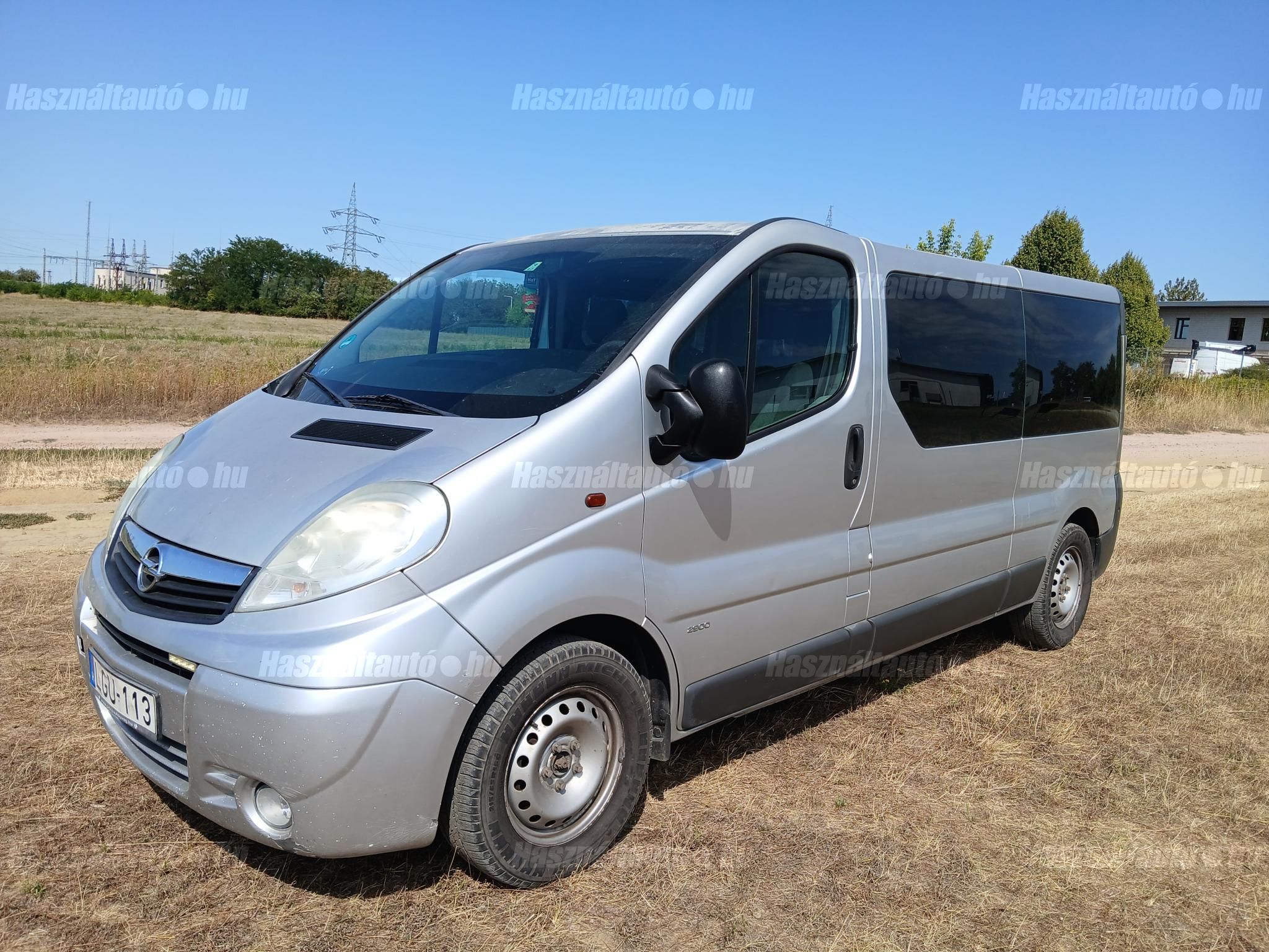OPEL VIVARO 2008 - 1