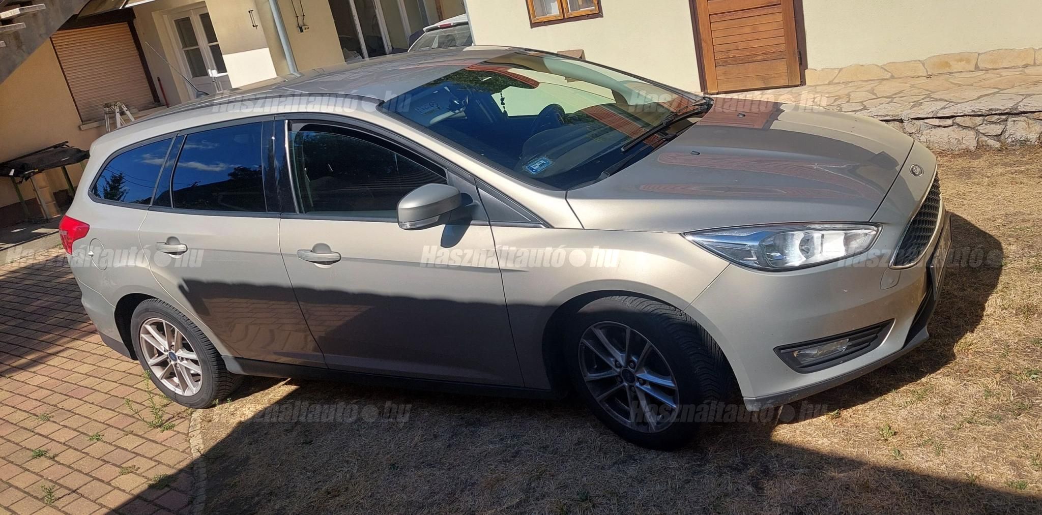FORD FOCUS 2016/11 - 1