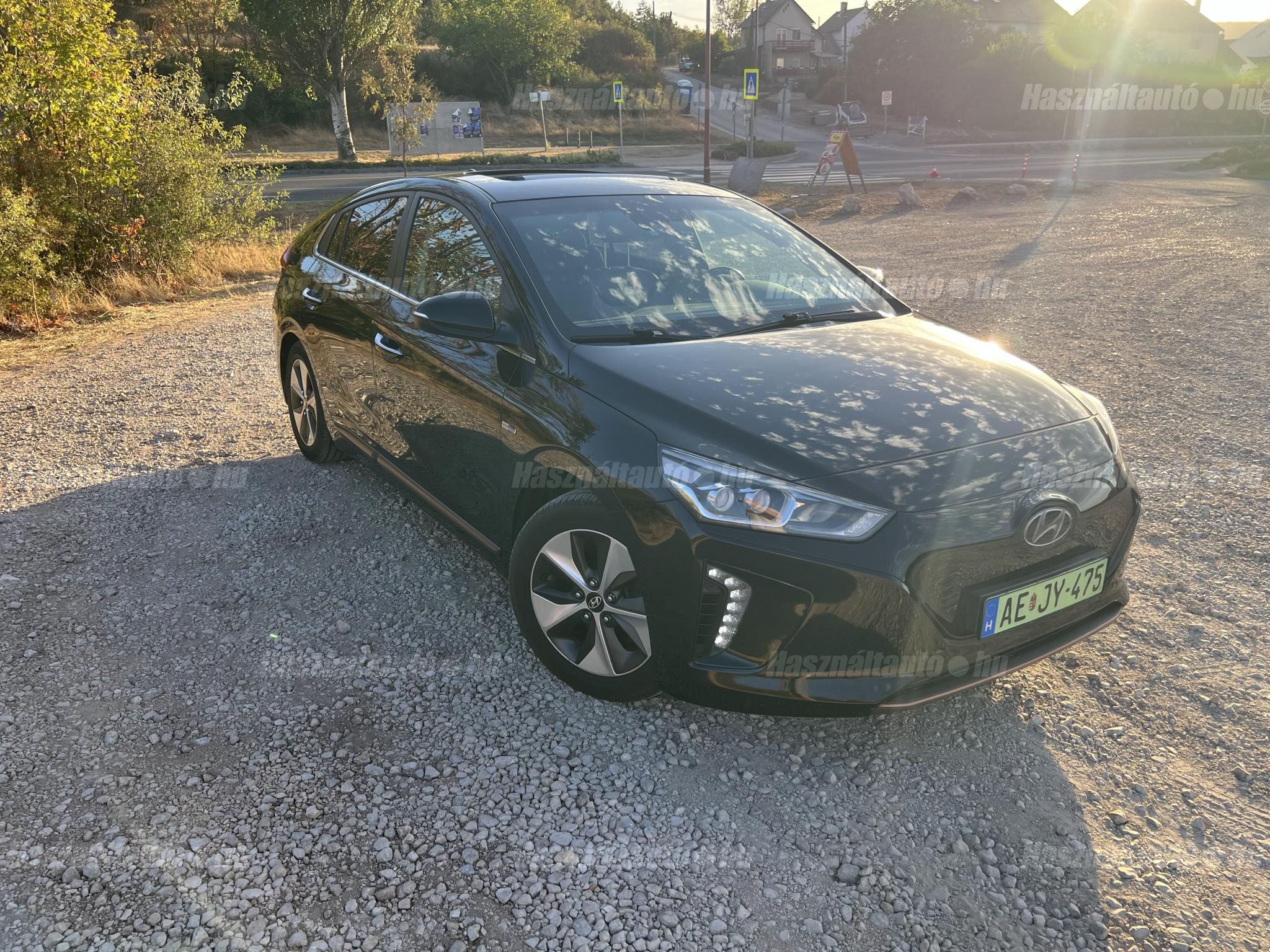 HYUNDAI IONIQ 2018/9 - 1