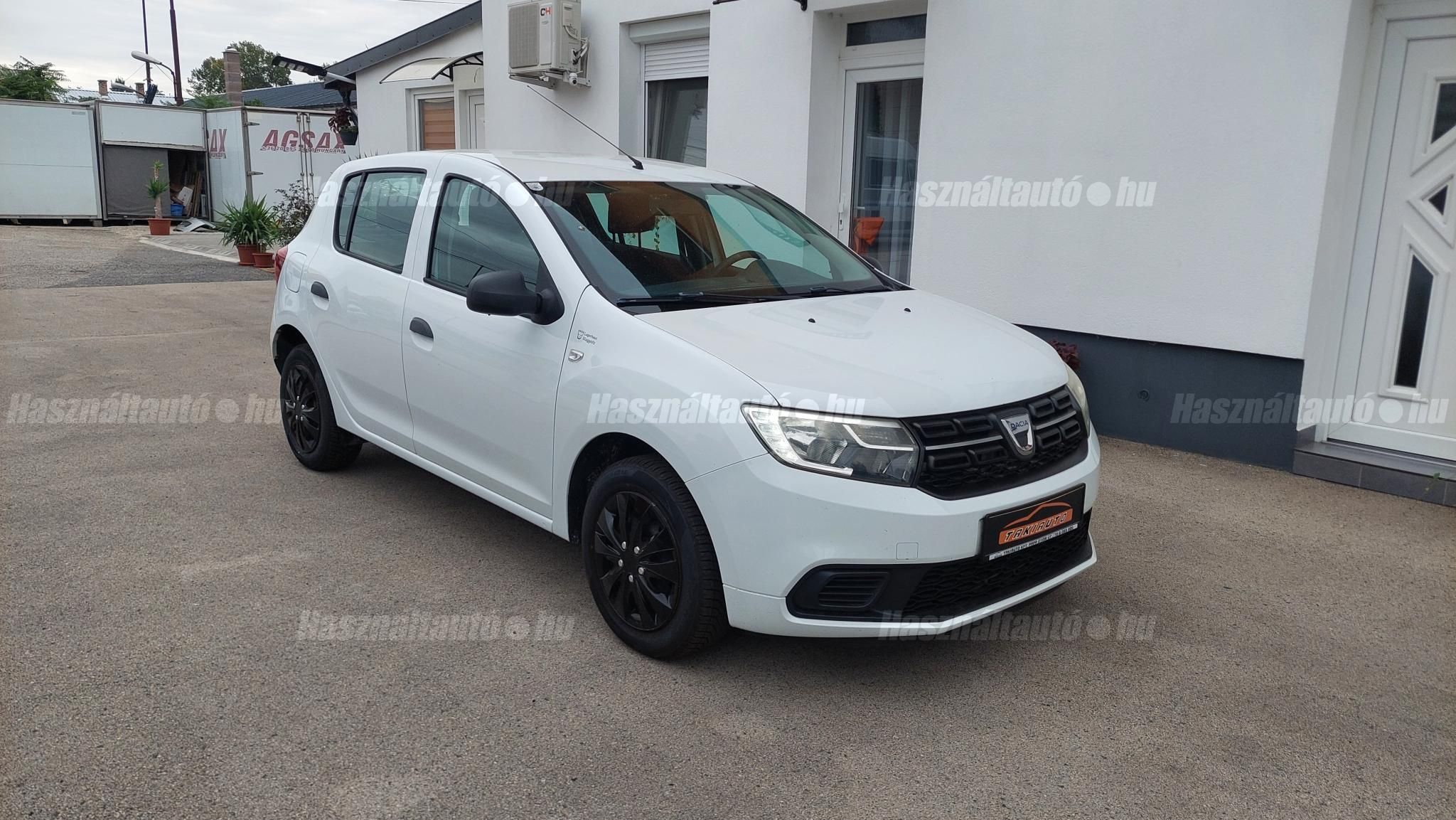 DACIA SANDERO 2018/4 - 1