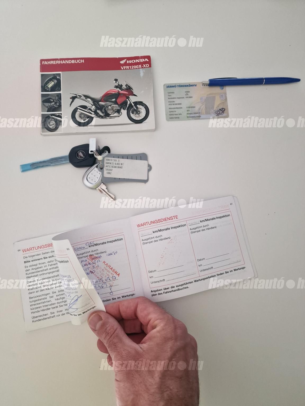 HONDA VFR 1200 XD 2014 - 1