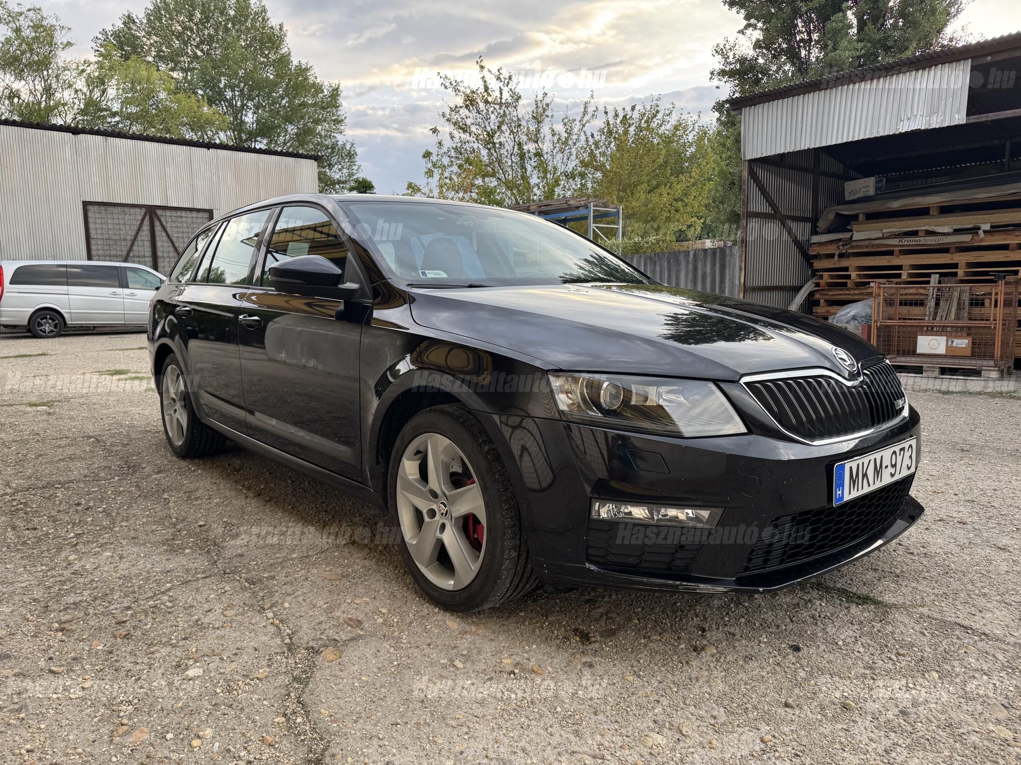 SKODA OCTAVIA 2013/9 - 1