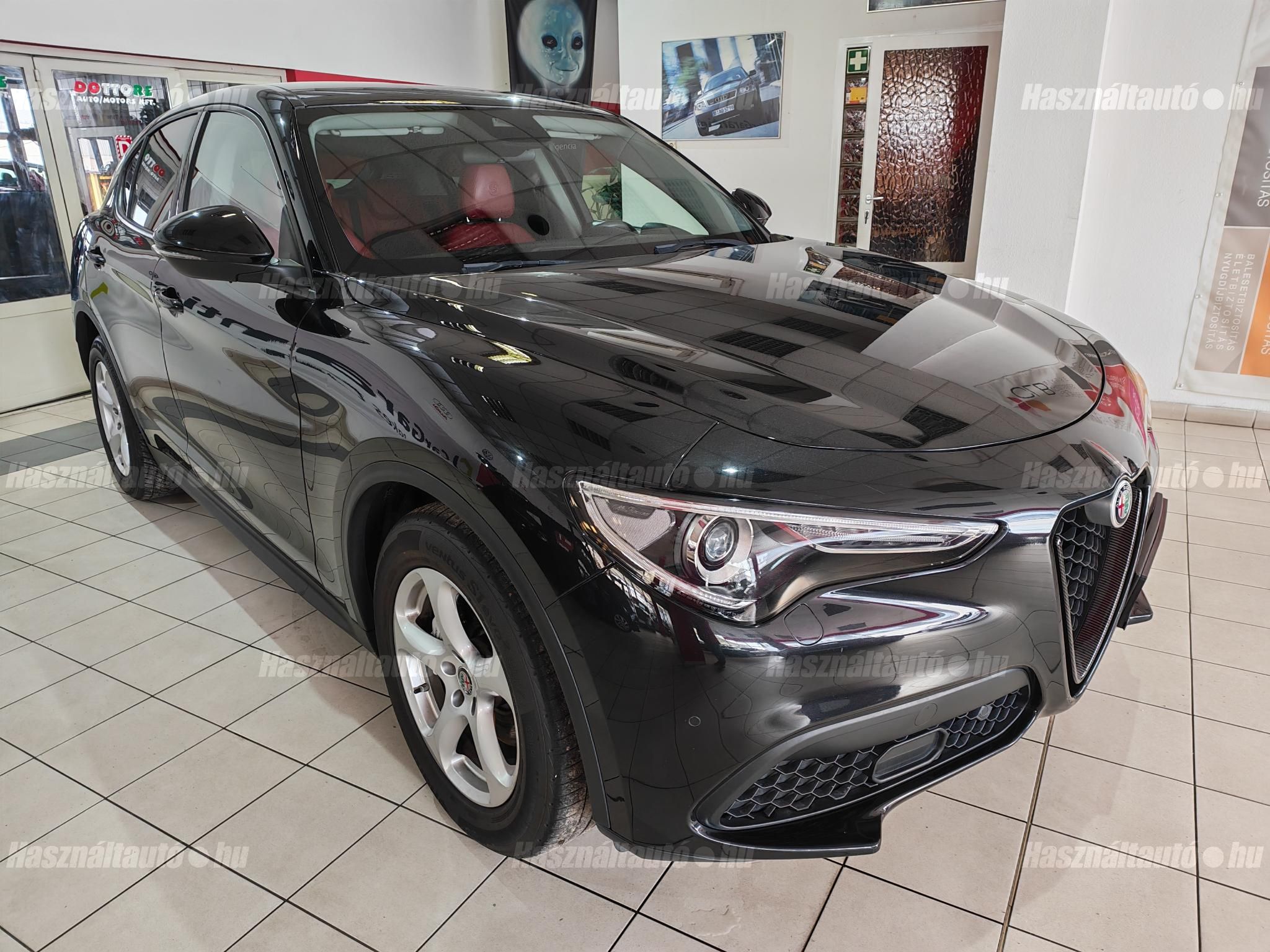 ALFA ROMEO STELVIO 2018/5 - 1