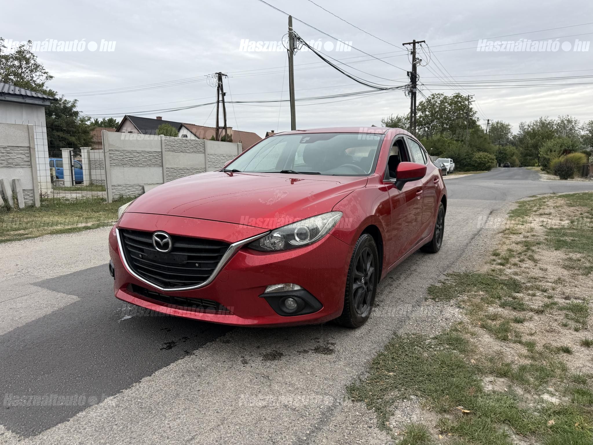 MAZDA 3 2015 - 1