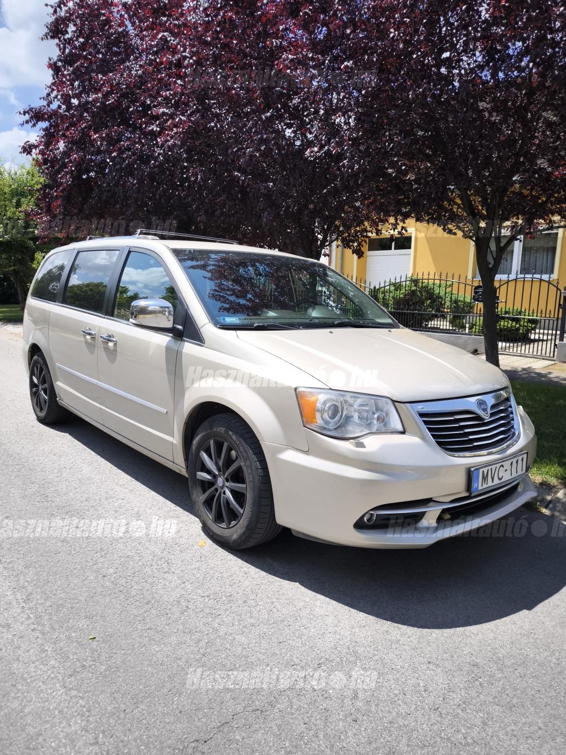 LANCIA VOYAGER 2014/7 - 1