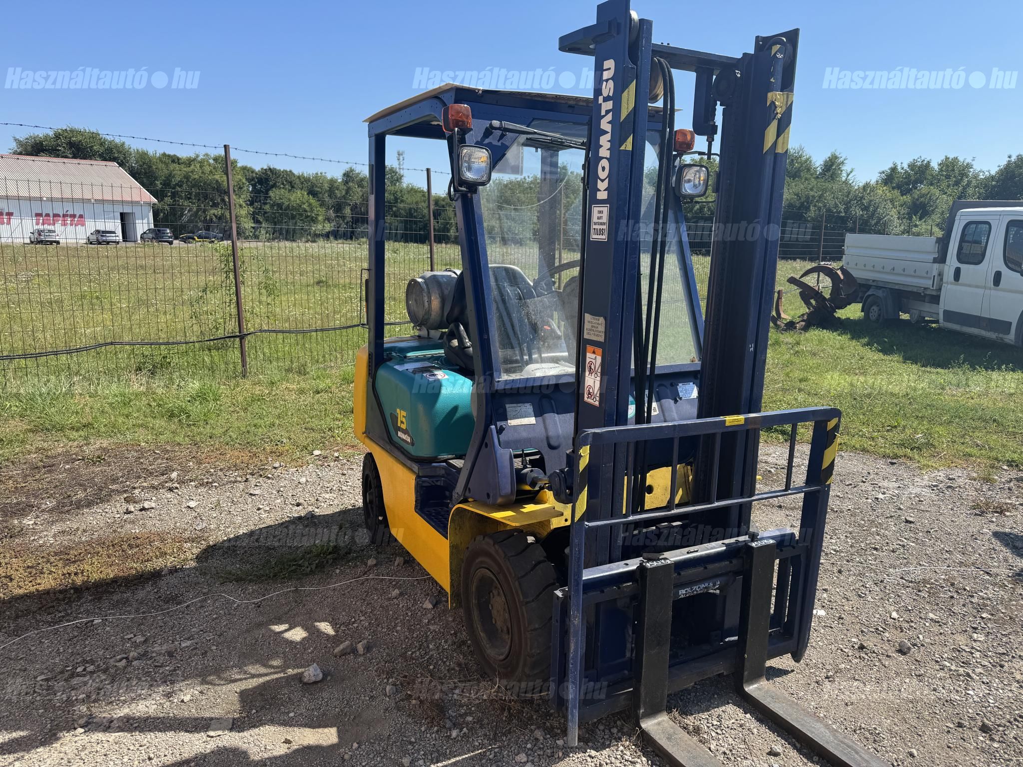 KOMATSU 2004 - 1