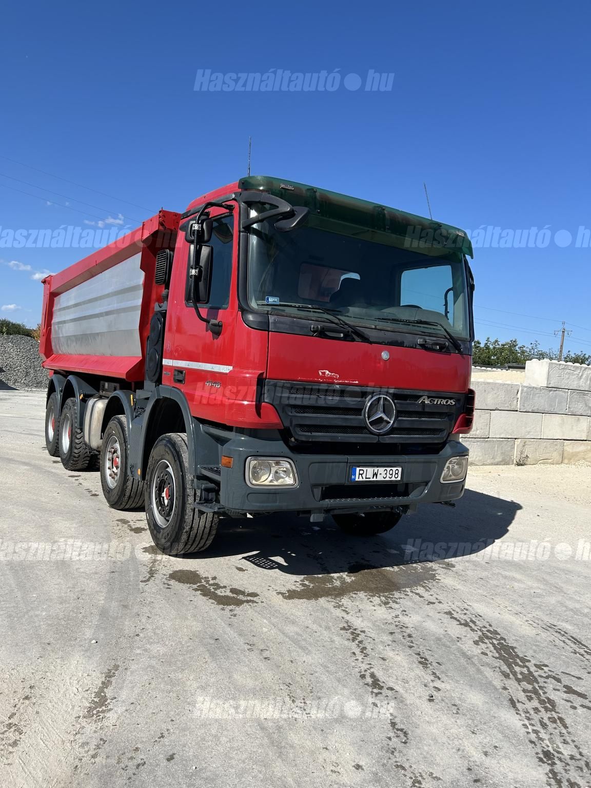MERCEDES-BENZ 2009/4 - 1
