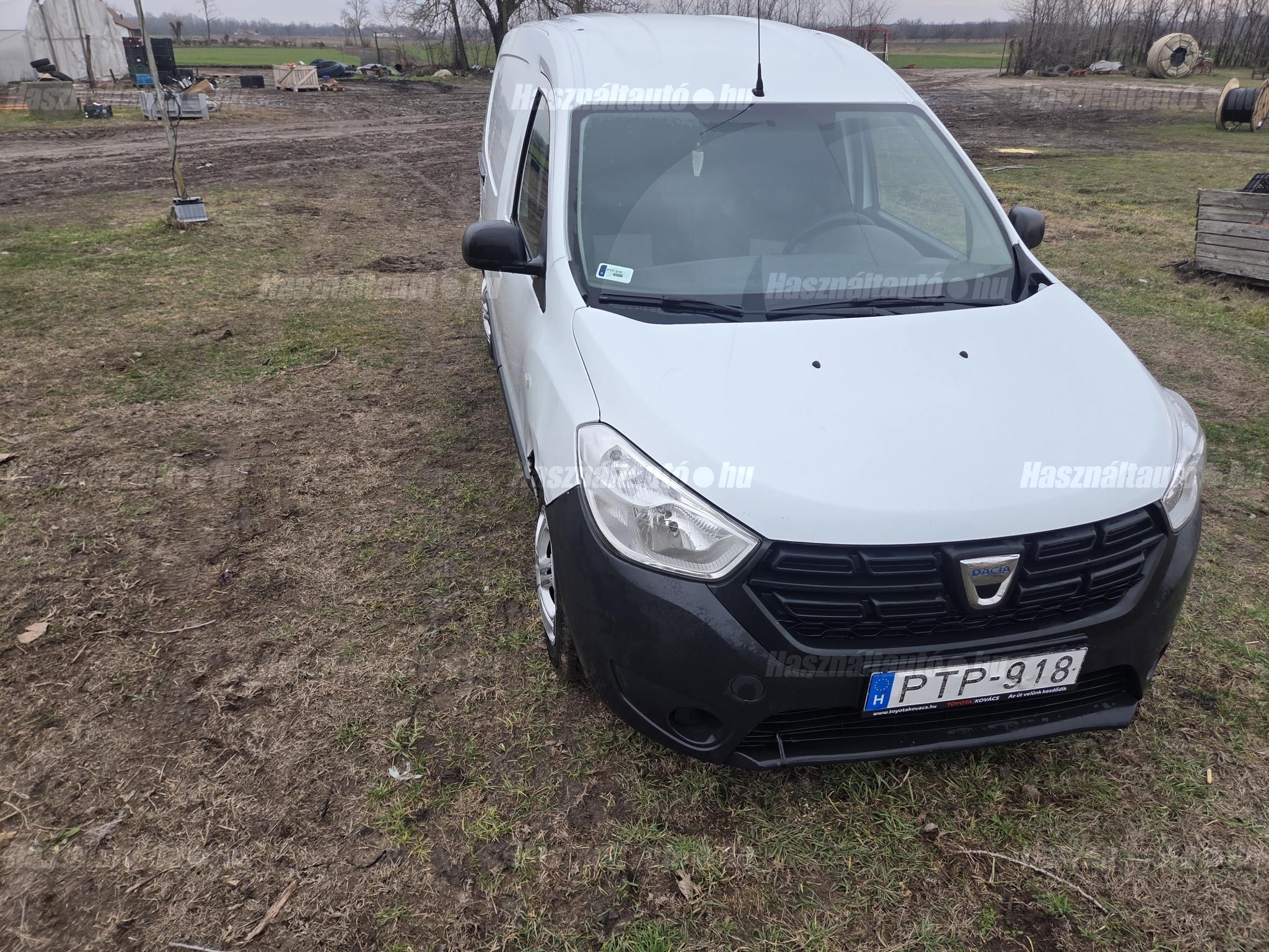 DACIA DOKKER 2018/4 - 1