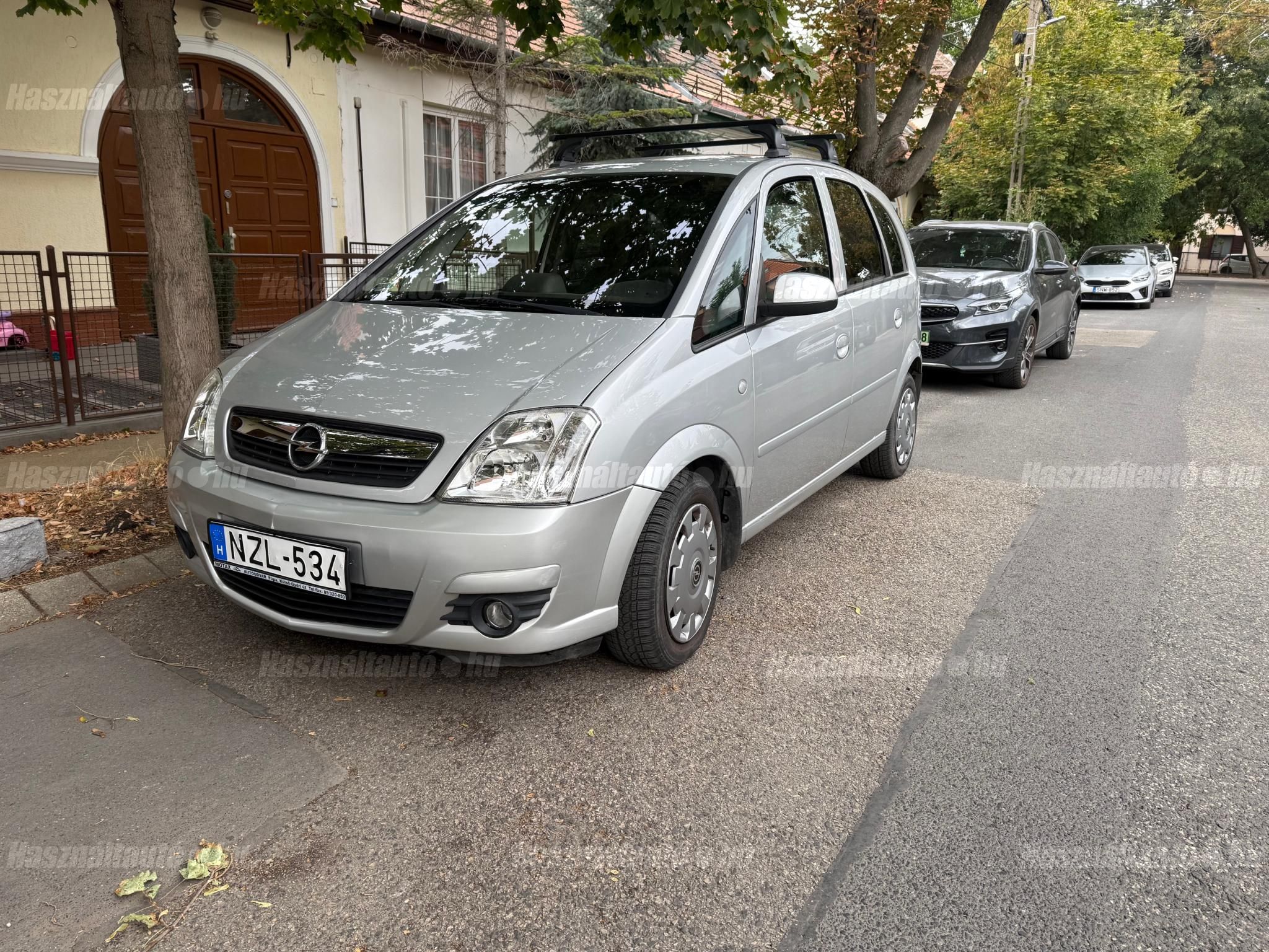 OPEL MERIVA A 2010/3 - 1