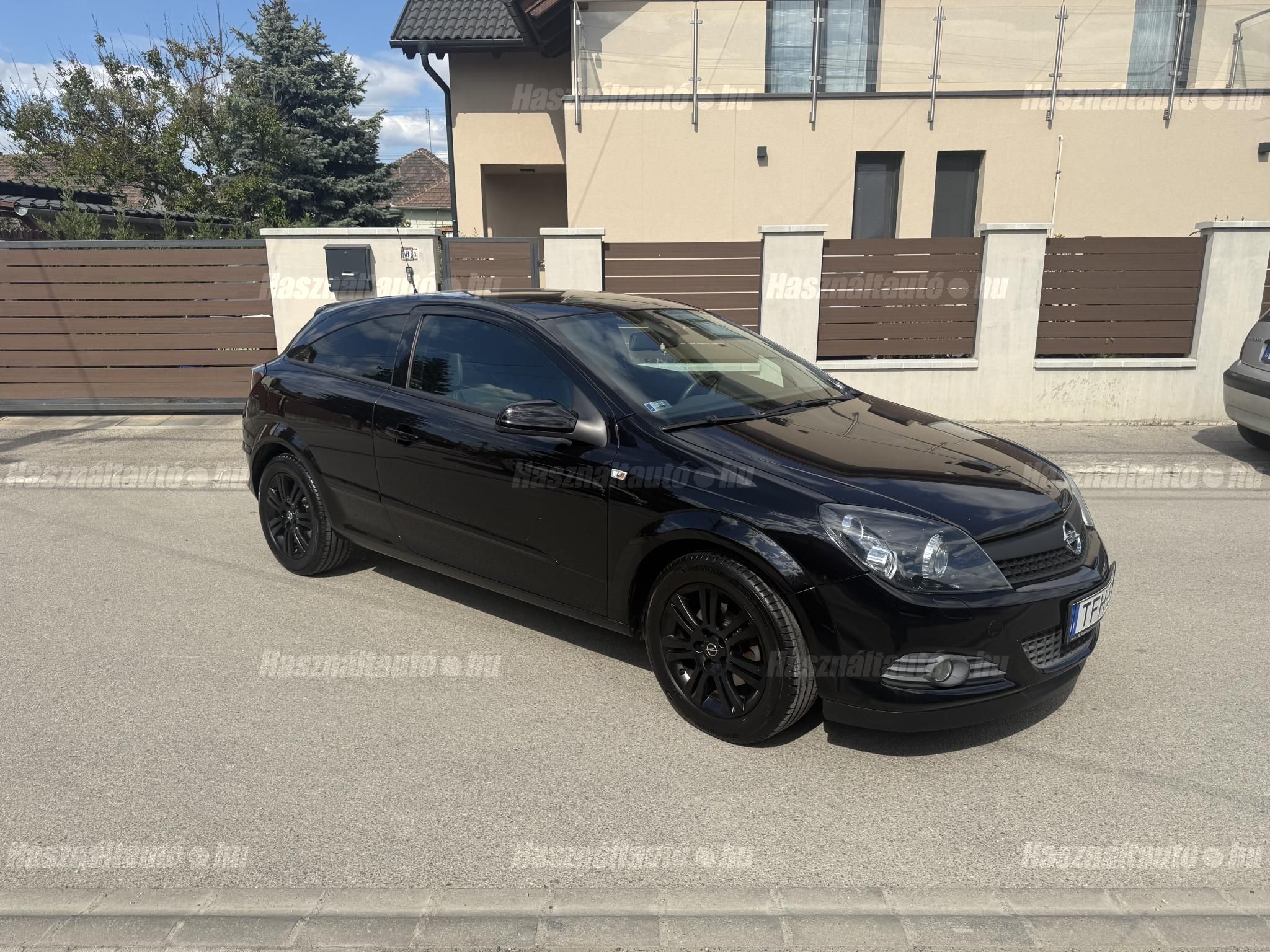 OPEL ASTRA H 2009/5 - 1