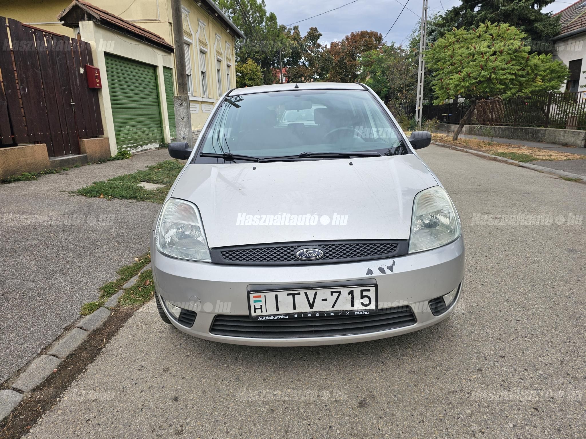 FORD FIESTA 2003/7 - 1