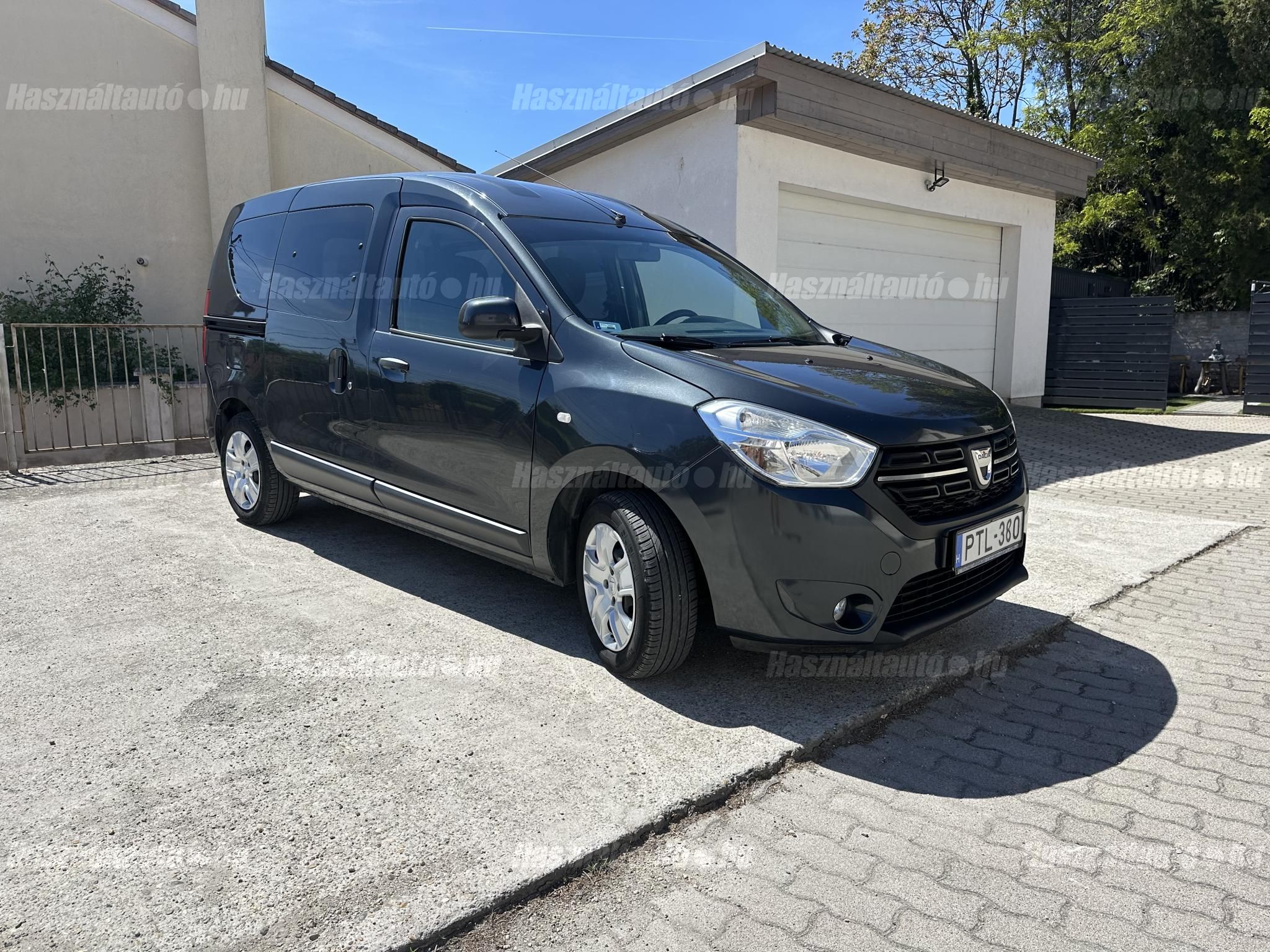 DACIA DOKKER 2018/3 - 1