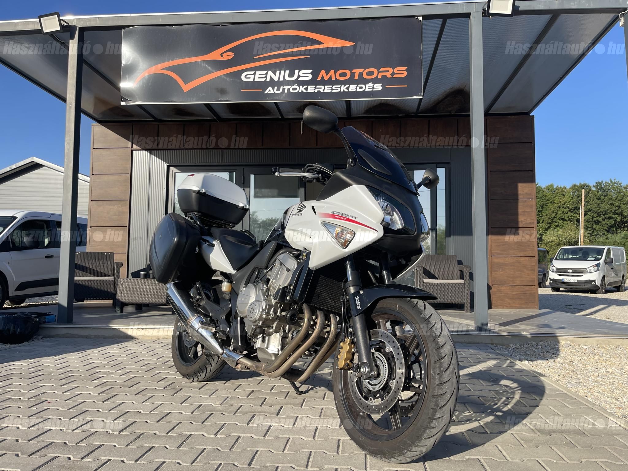 HONDA CBF 600 2013/4 - 1