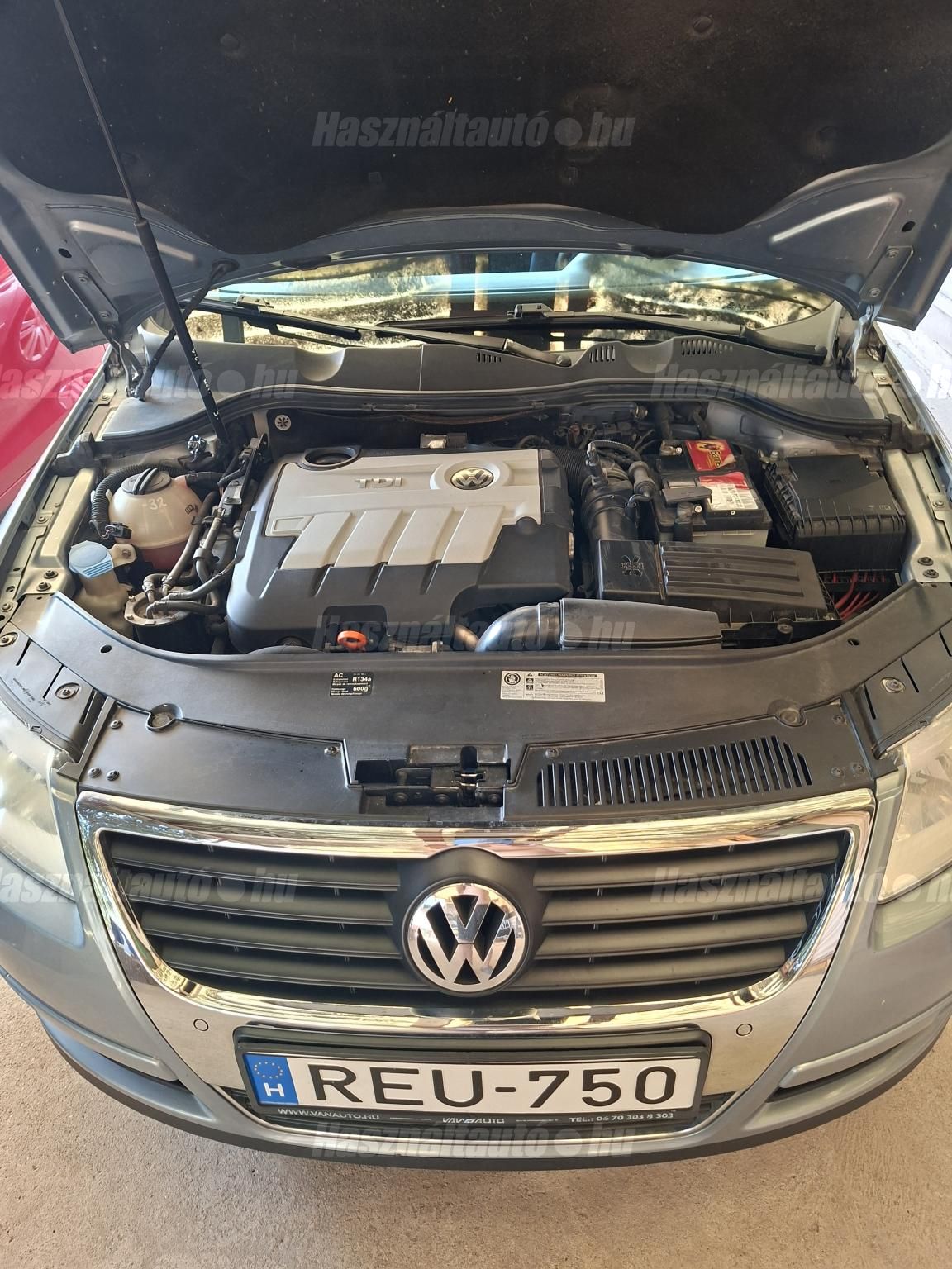 VOLKSWAGEN PASSAT VI 2010 - 1